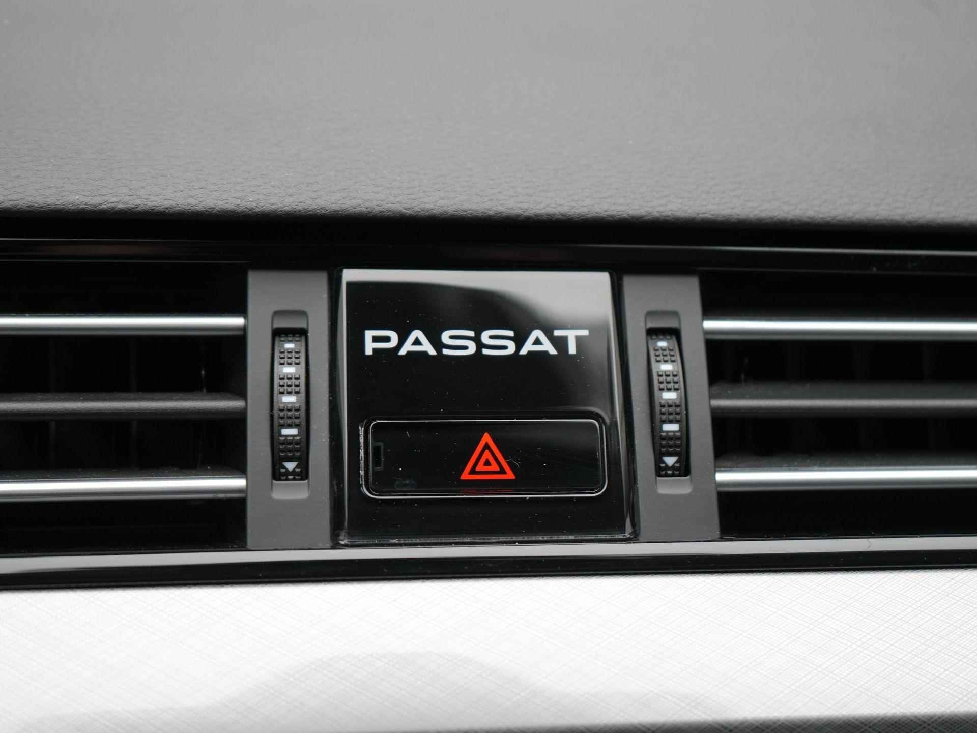 Volkswagen Passat Variant 1.4 TSI PHEV GTE Business DSG / Panoramadak / Leer / Virtual cockpit / Achteruitrijcamera - 20/60