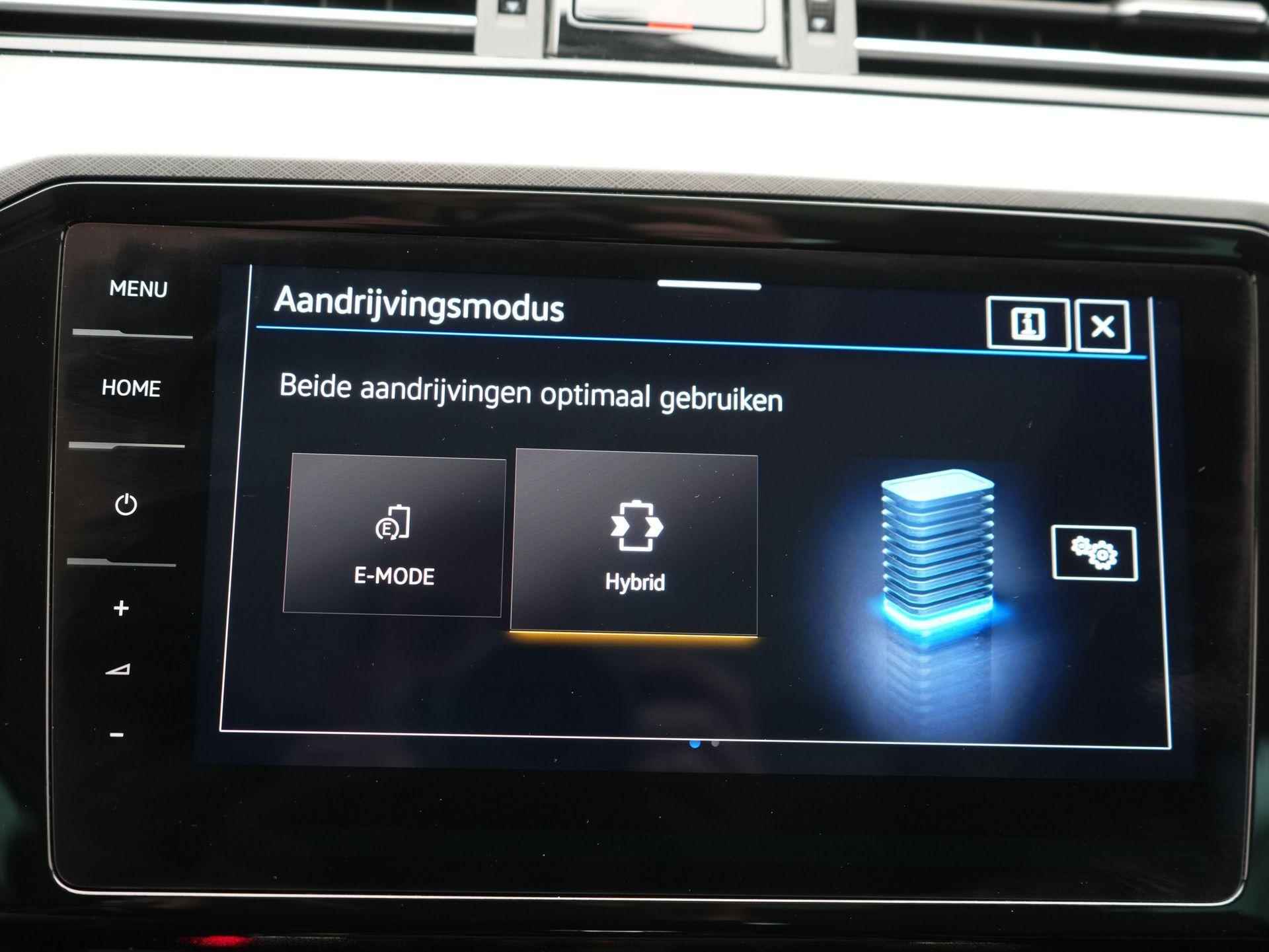 Volkswagen Passat Variant 1.4 TSI PHEV GTE Business DSG / Panoramadak / Leer / Virtual cockpit / Achteruitrijcamera - 28/60