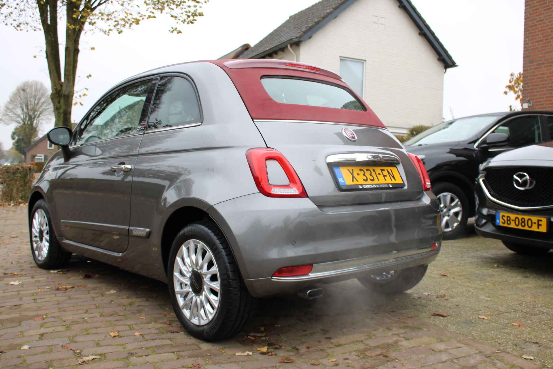 Fiat 500C 0.9 TwinAir Turbo Cabrio Lounge + 15"/ Clima/ Navi/ Bluetooth - 9/42