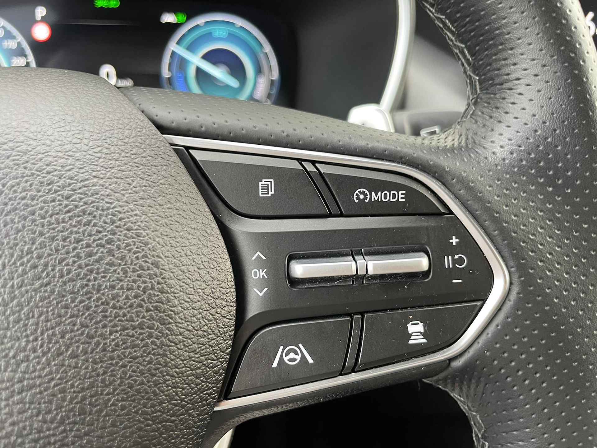 Hyundai Santa Fe 1.6 T-GDI PHEV Premium | PLUG IN | 7 PERSOONS | NAVIGATIE | LEDER | LUXE UITVOERING - 13/60