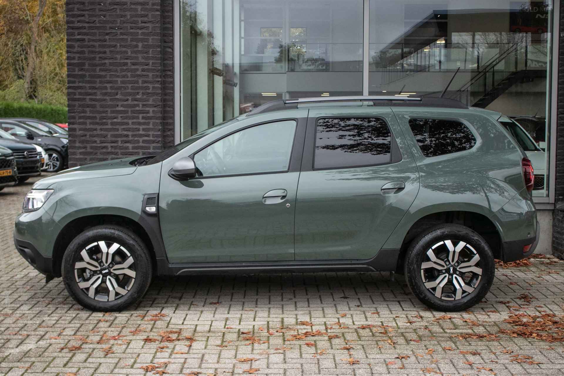 Dacia Duster 1.3 TCe 150 Journey - All-in rijklrprs | Carplay | Keyless | Camera | stoelverw. - 2/38