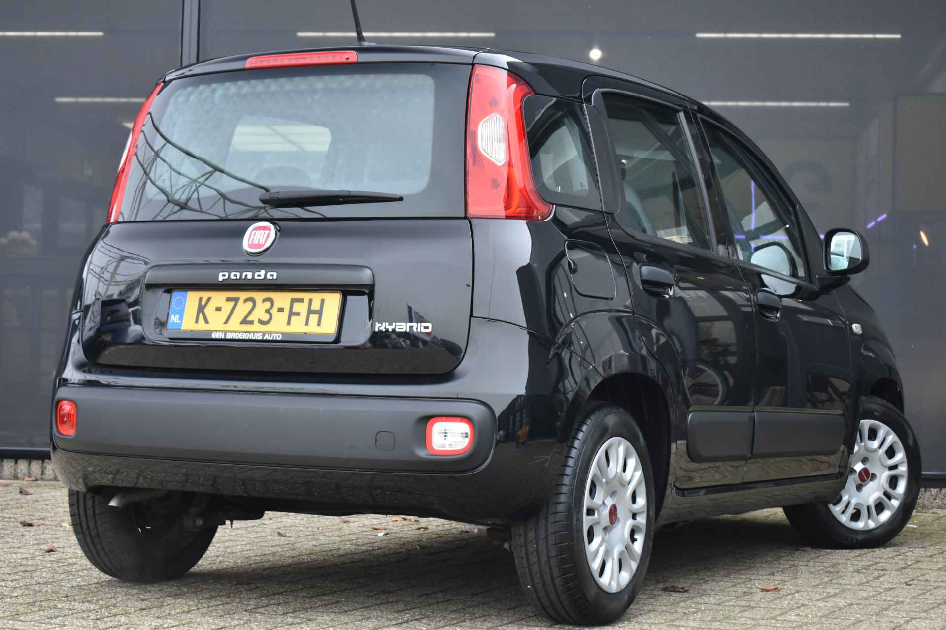 Fiat Panda 1.0 Hybrid Easy | 1e Eigenaar | Dealeronderhouden | Airco | DAB+ | Bluetooth | Elektr. Ramen | !! - 3/38