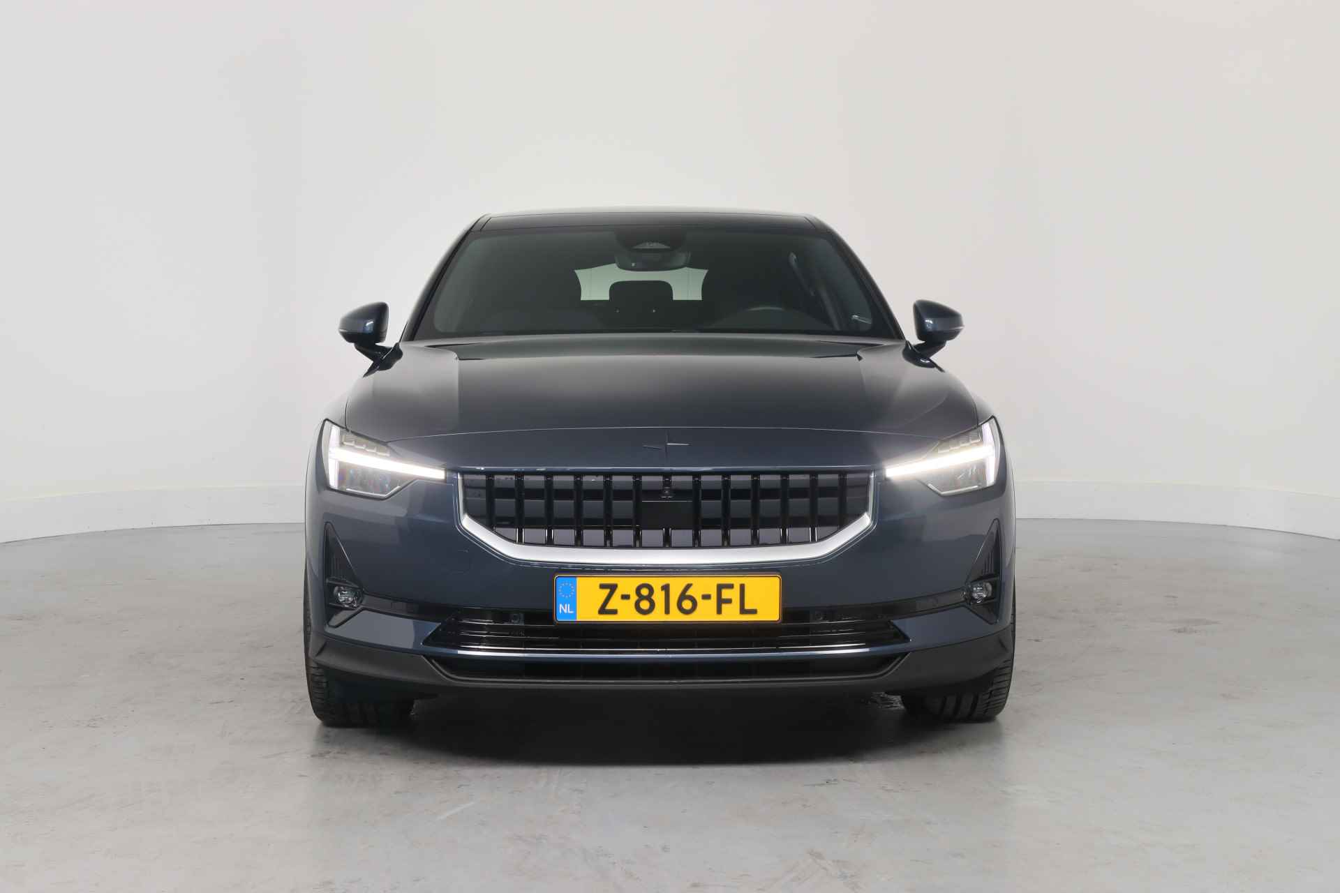 Polestar 2 Standard Range Single Motor 69 kWh | Panoramadak | Elektr Stoel + Mem | Stoel-/Stuurverwarming | 360 Camera | Harman/Kardon | El - 2/36