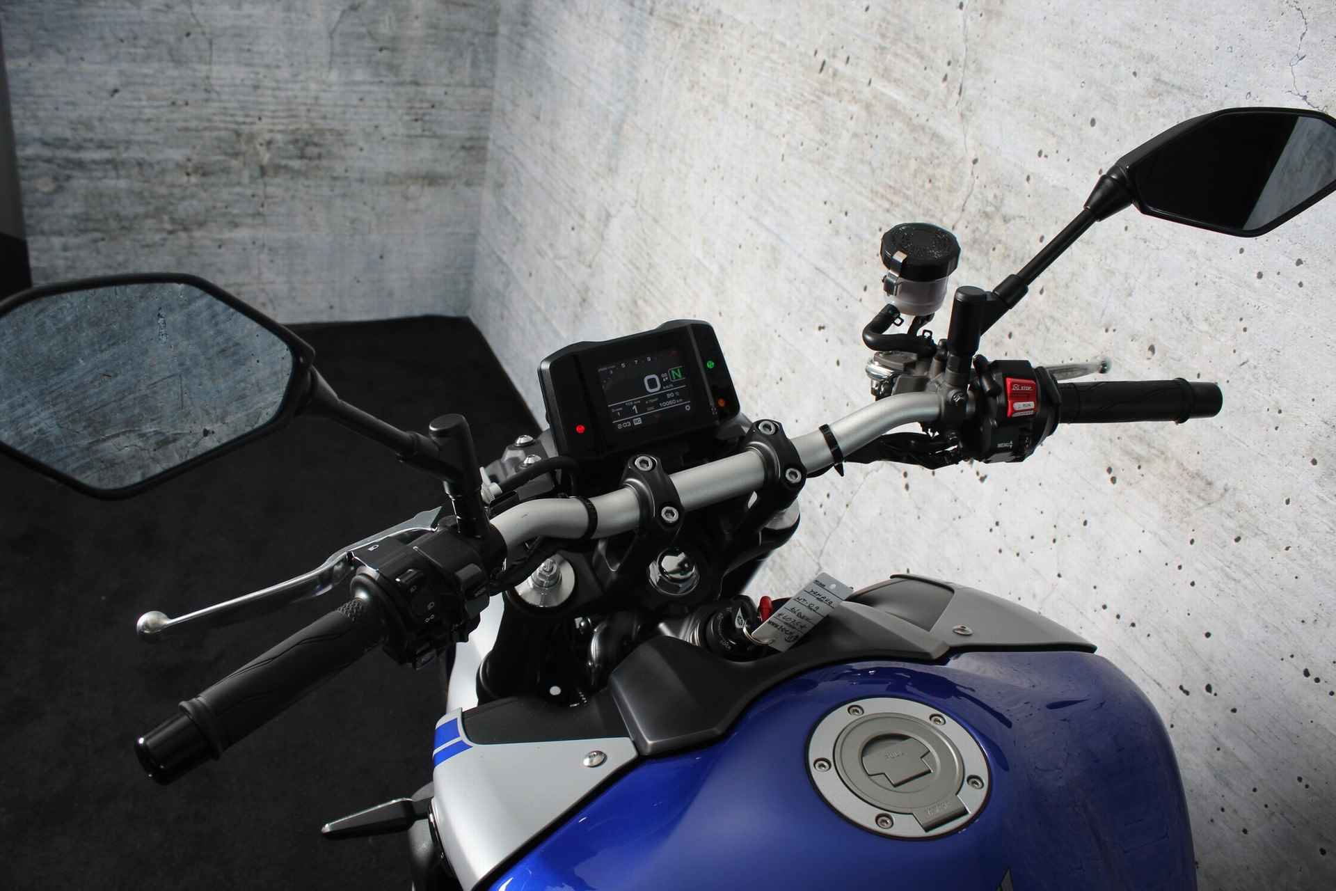 Yamaha MT 09 ABS - 16/19