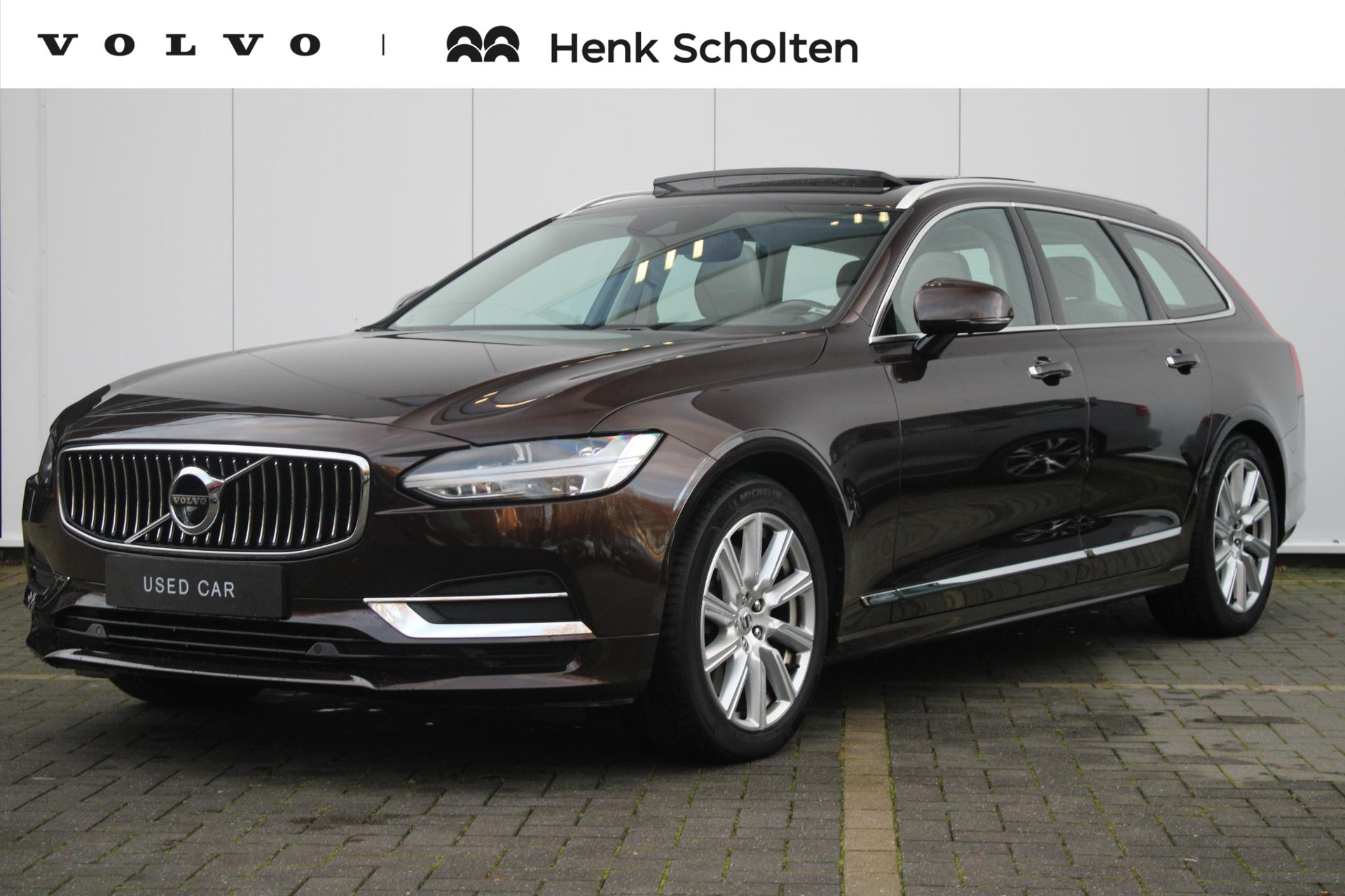 Volvo V90 T4 AUT8 191PK Inscription, Harman Kardon Audio, Verwarmbare Voor- en Achterstoelen, Massagefunctie In Voorstoelen, Dodehoekdetectie Met Correctie, Parkeersensoren, 360 Graden Camera, Verwarmbaar Stuurwiel, Standkachel, Head-Up Display, Panorama Dak, Electronic Climate Control