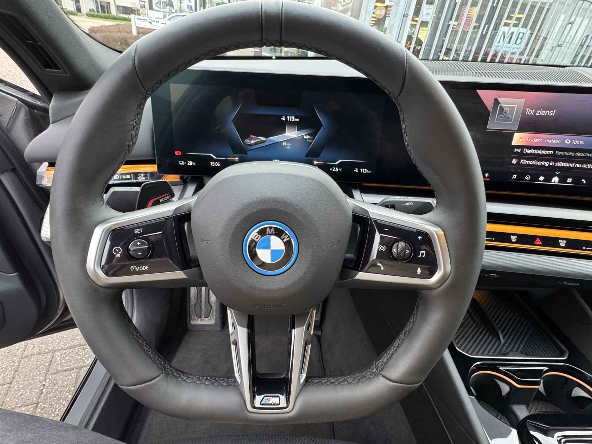 BMW i5 eDrive40 M sport 84 kWh Trekhaak | Driving Assistant Plus | Harman-Kardon | Stuur en Stoel verw. - 22/34