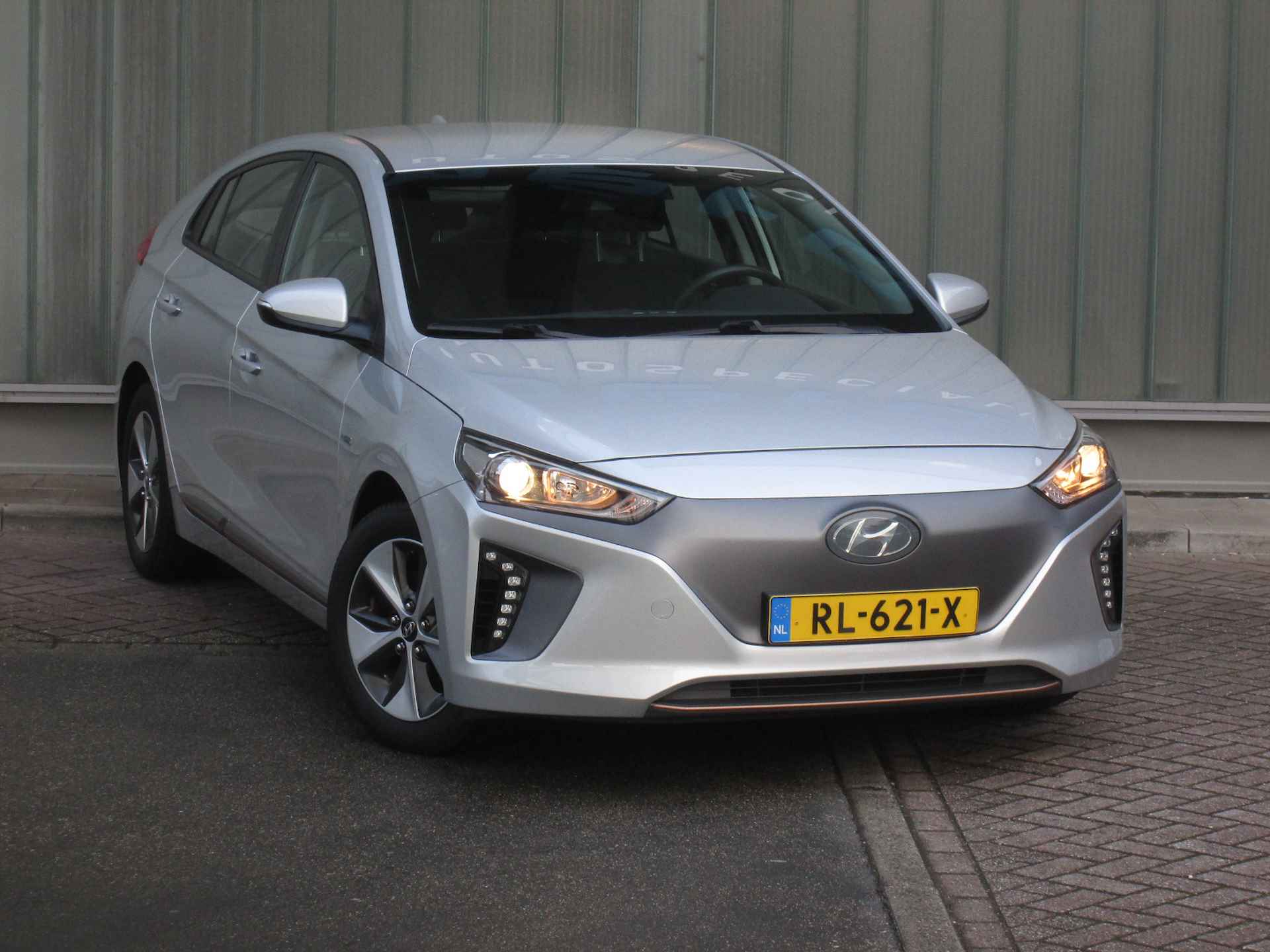 Hyundai Ioniq