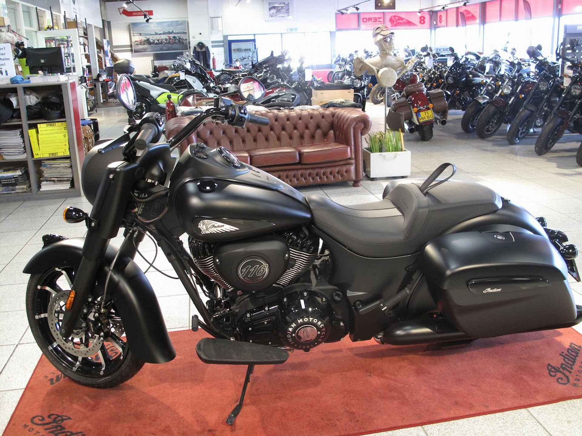Indian Springfield Darkhorse Official Indian Motorcycle Dealer - 2/11