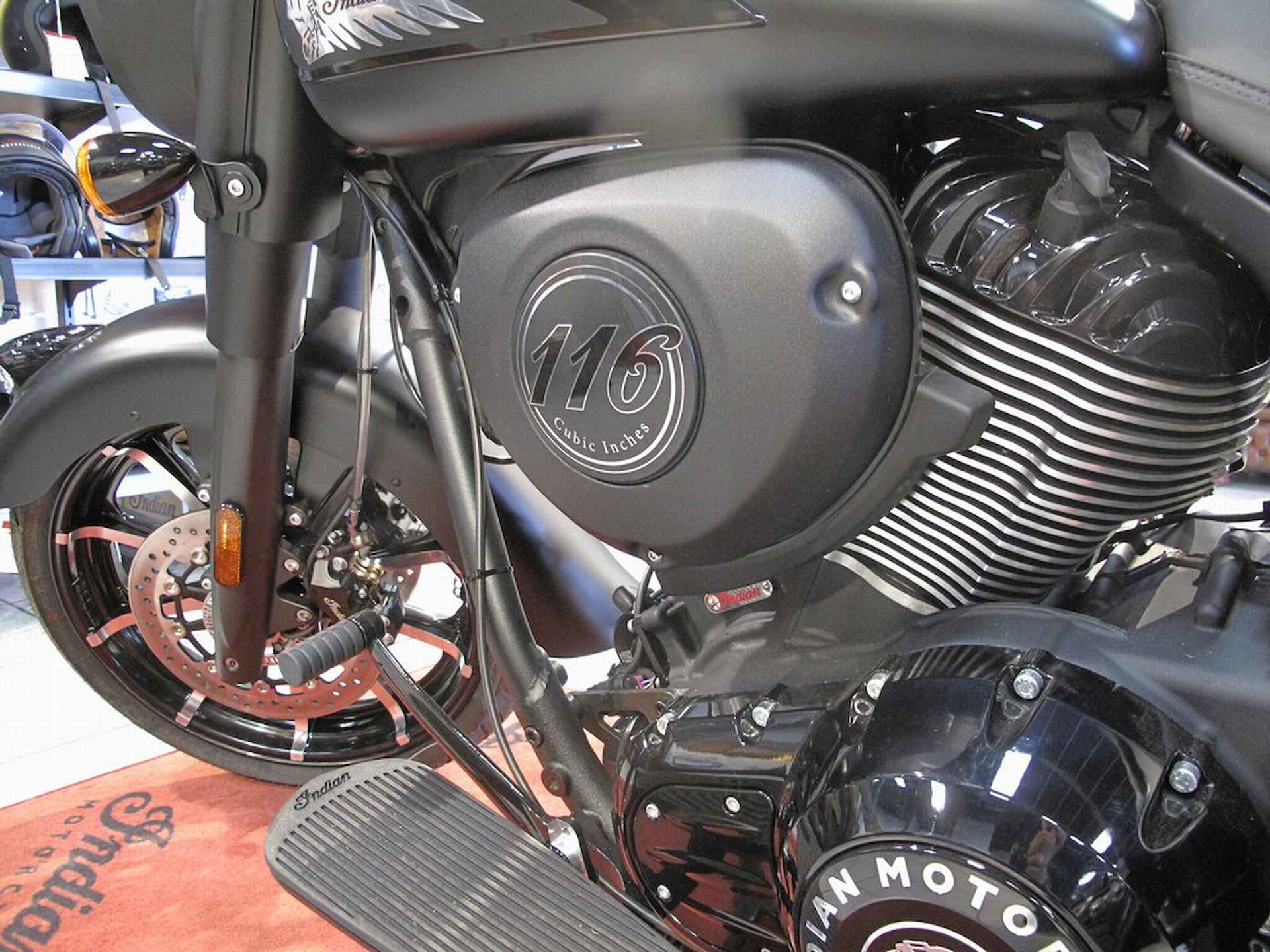 Indian Springfield Darkhorse Official Indian Motorcycle Dealer - 7/11