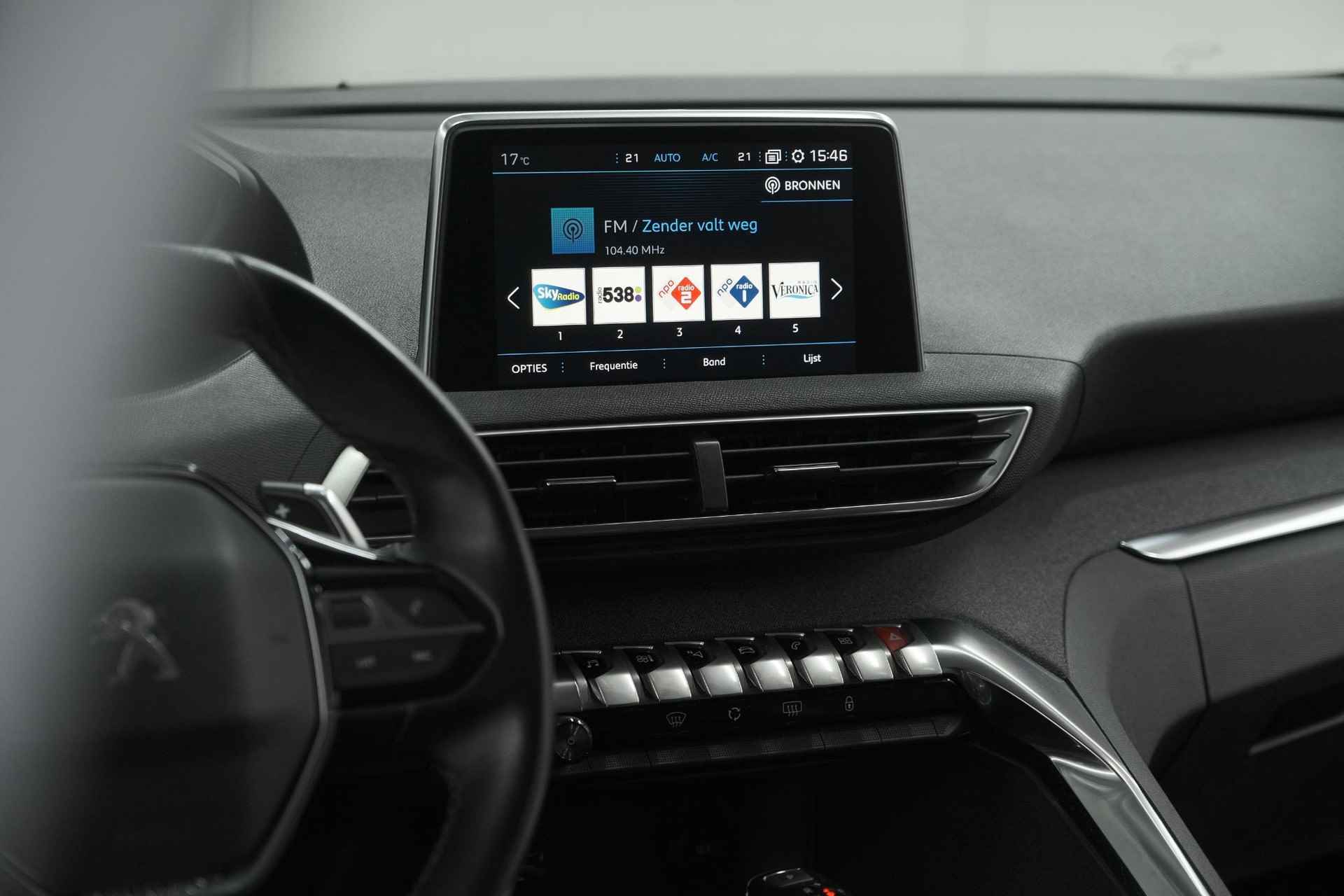 Peugeot 5008 PureTech 130 EAT8 Crossway | Parkeersensoren | Navigatie | Apple Carplay - 50/77