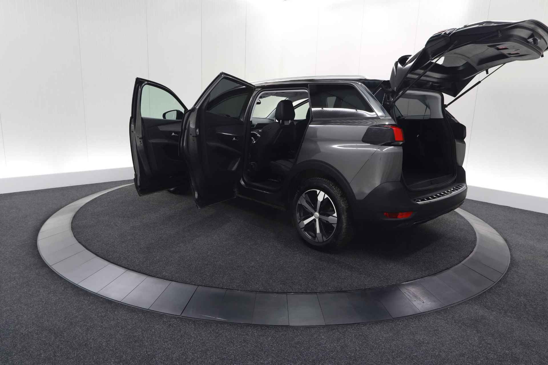 Peugeot 5008 PureTech 130 EAT8 Crossway | Parkeersensoren | Navigatie | Apple Carplay - 75/77