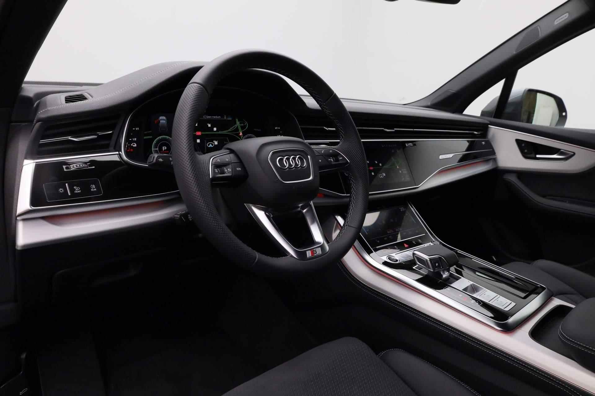 Audi Q7 Pro Line S 55 TFSI e 394 pk | B&O premium 3D | Comfortsleutel | Panoramadak - 3/47