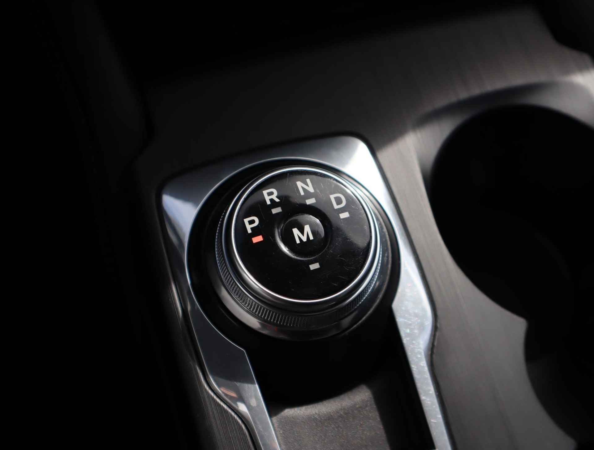Ford Focus Wagon 2.3 EcoBoost ST-3 Automaat | Panorama-dak | Cruise Control Adaptieve | BLIS | B&O |  Stoel, Stuur en Voorruitverwarming | Perfect Onderhouden | UNIEK! - 38/62