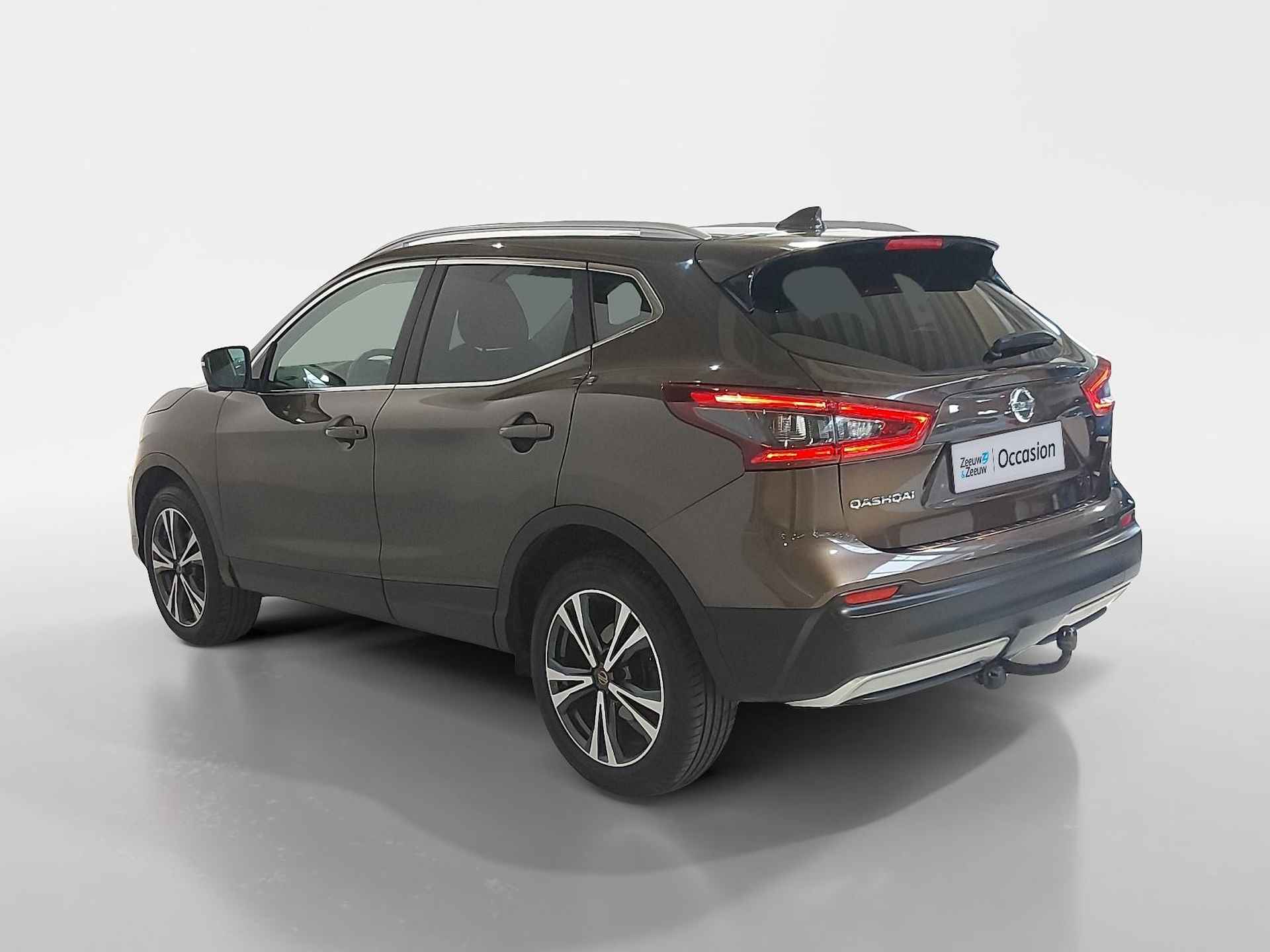 Nissan Qashqai 1.2 N-Connecta | Panorama dak | 360-Camera | Parkeersensoren | Trekhaak | Cruise control | Navigatie | Apple Carplay/Android auto | Bluetooth | Automatische regen/lichtsensor | Elektrische zijspiegels + ramen | - 3/49