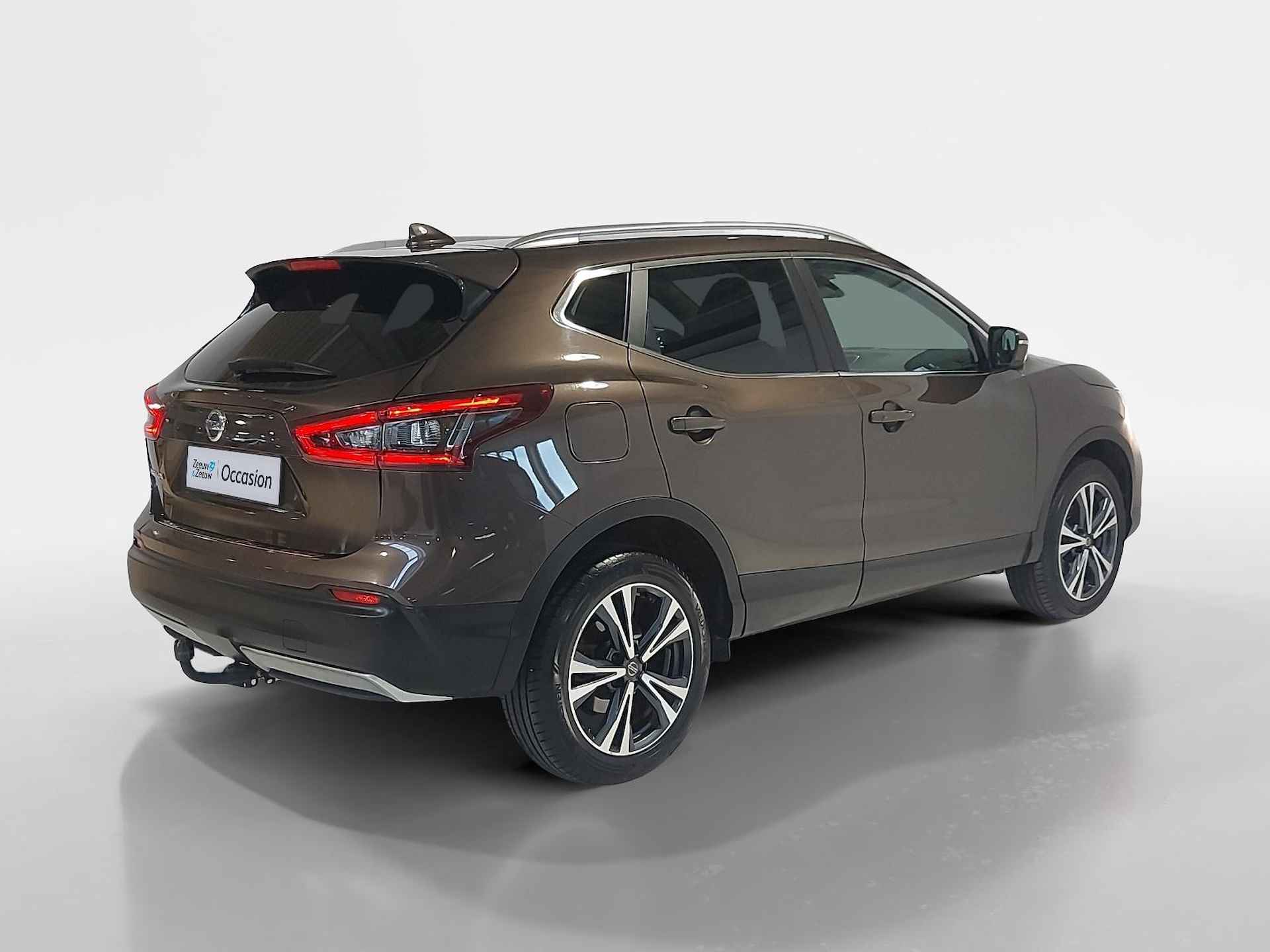 Nissan Qashqai 1.2 N-Connecta | Panorama dak | 360-Camera | Parkeersensoren | Trekhaak | Cruise control | Navigatie | Apple Carplay/Android auto | Bluetooth | Automatische regen/lichtsensor | Elektrische zijspiegels + ramen | - 6/49