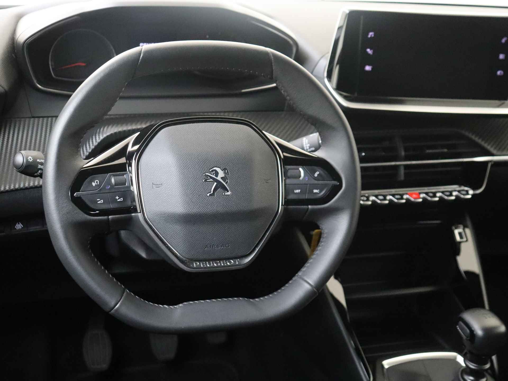 Peugeot 2008 1.2 PureTechStyle | Navigatie | Parkeerhulp | Apple Carplay | Climate Control | - 7/35