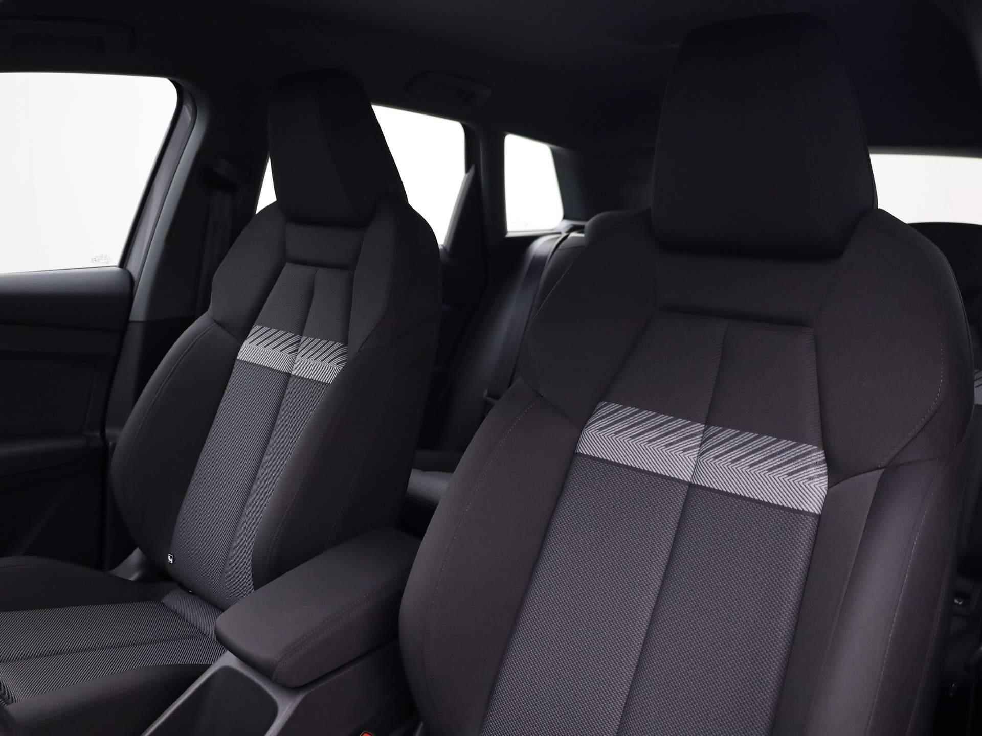Audi Q4 e-tron 40 Launch edition Advanced 77 kWh 150kW/204PK · Matrix-LED · Parkeersensoren · Trekhaak - 6/43