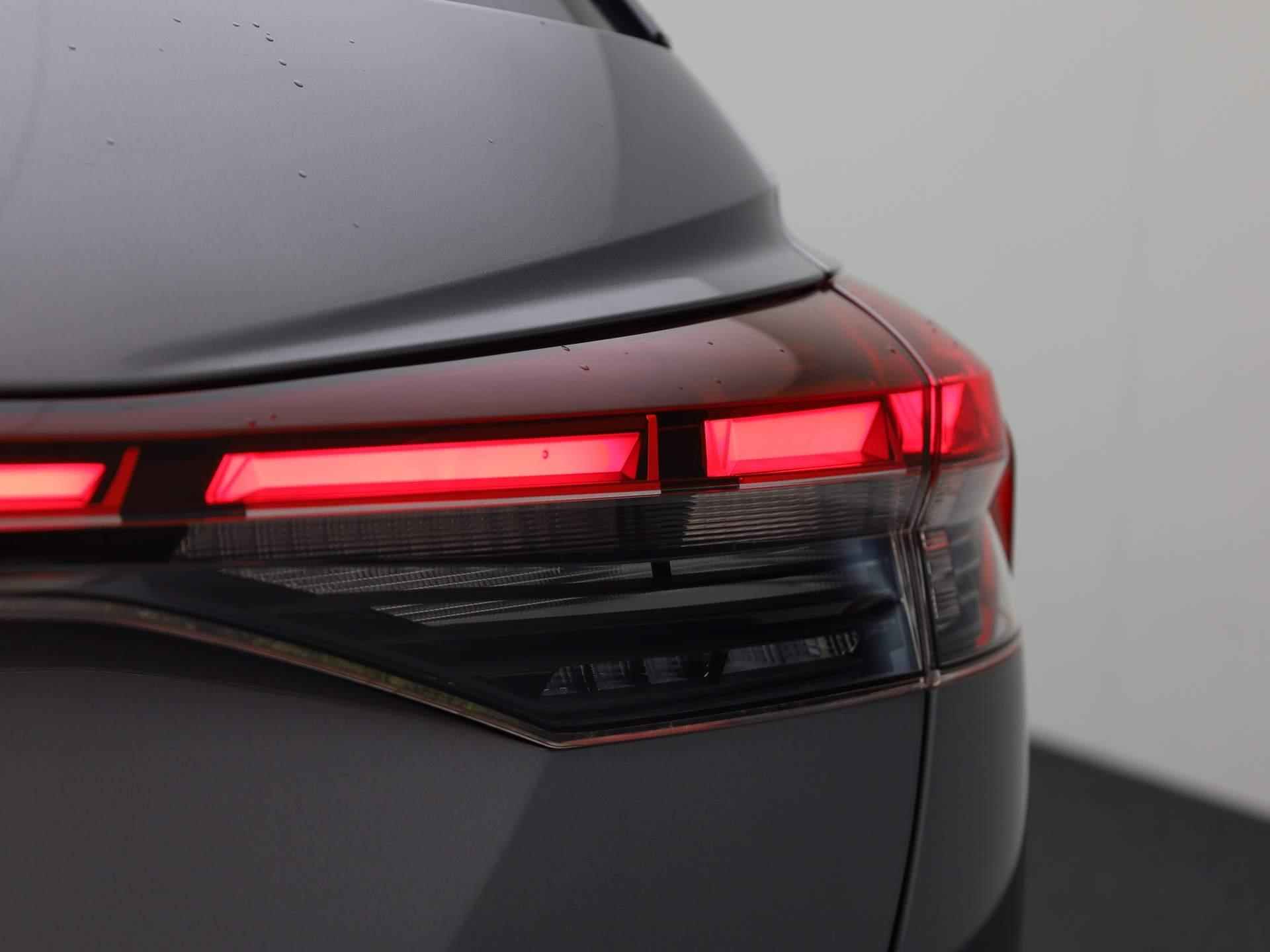 Audi Q4 e-tron 40 Launch edition Advanced 77 kWh 150kW/204PK · Matrix-LED · Parkeersensoren · Trekhaak - 34/43