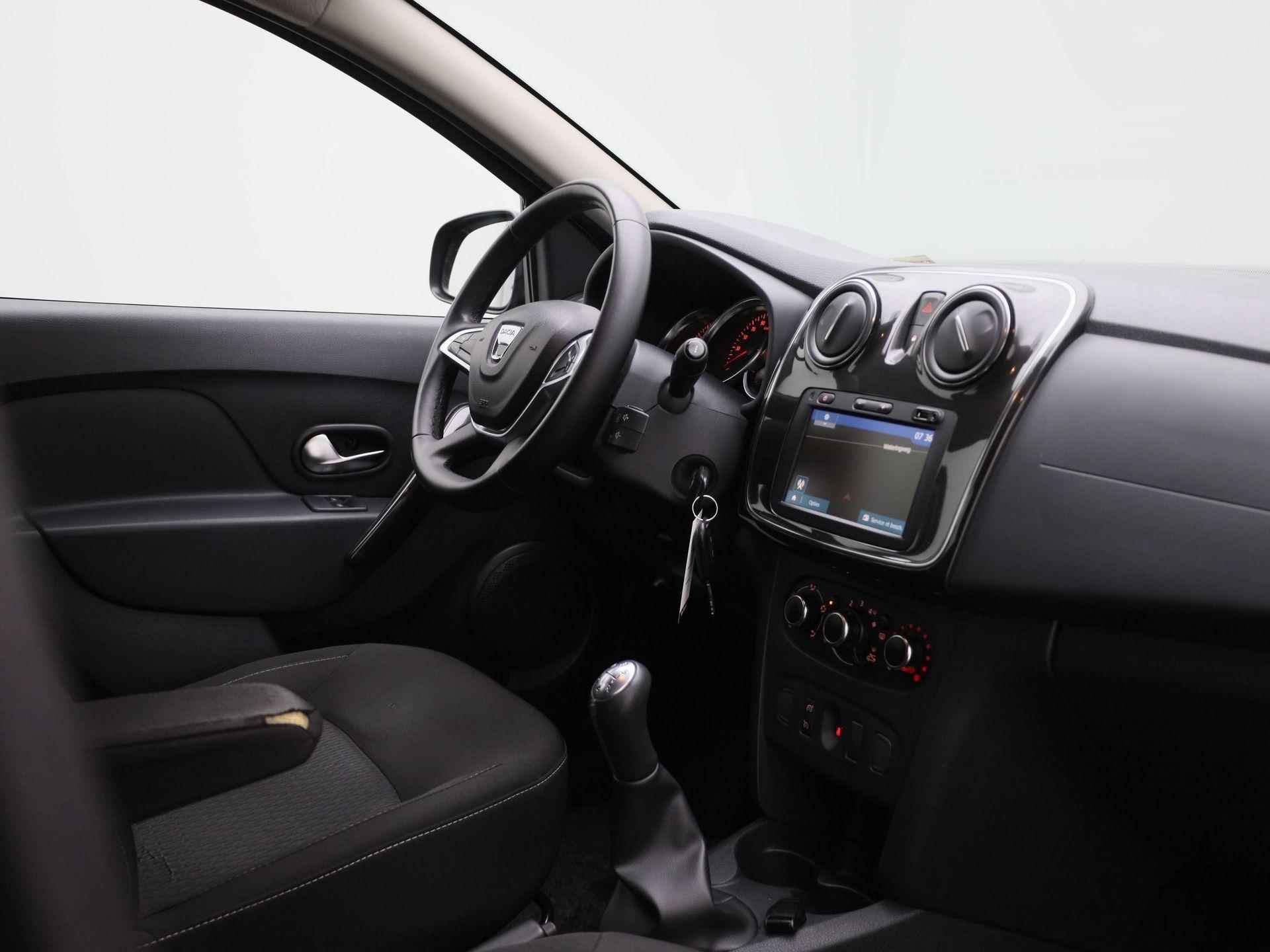 Dacia Logan MCV 0.9 TCe Laureate | Navigatie | Airconditioning | - 29/35