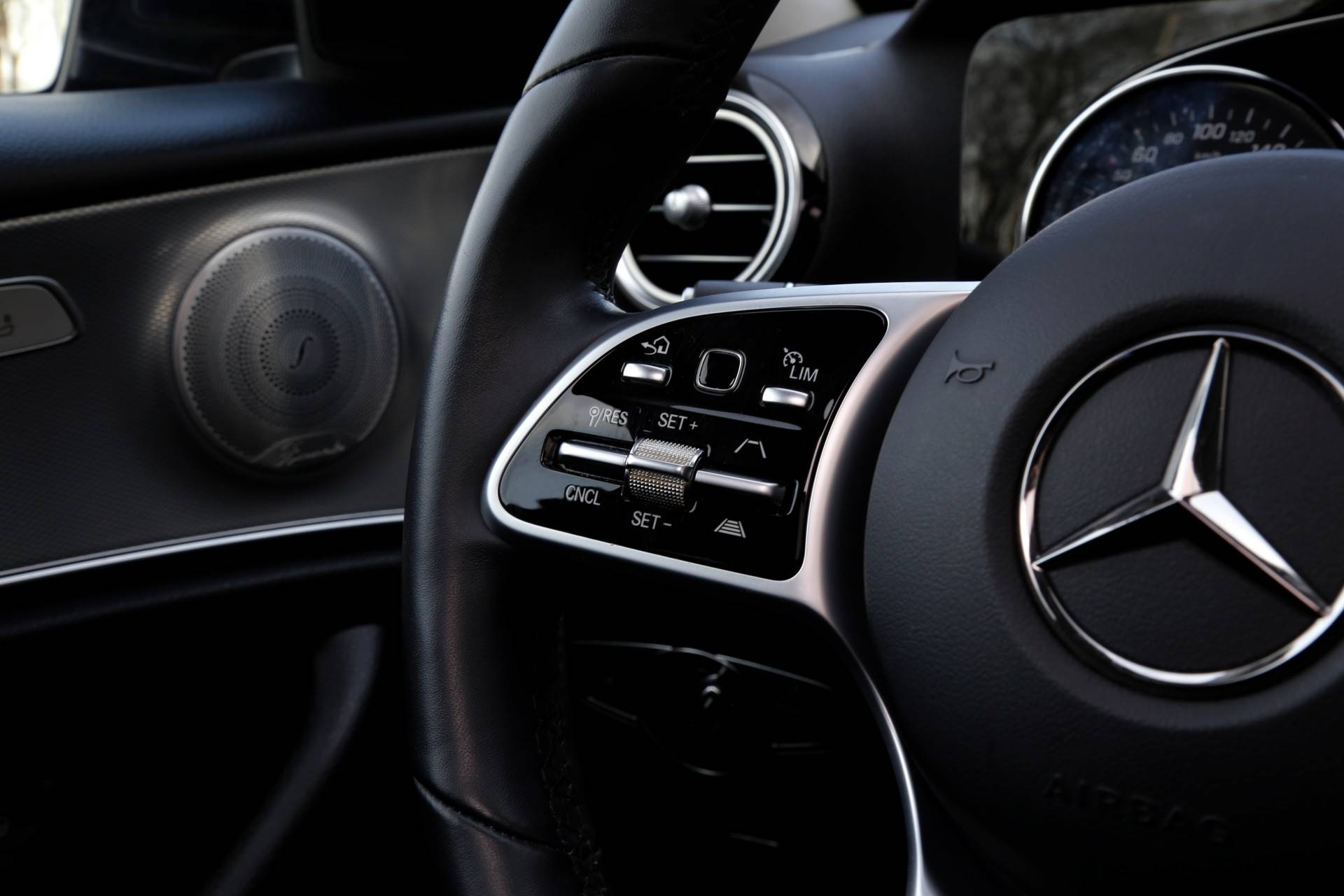 Mercedes-Benz E-Klasse Estate 300 de Premium Plus Plug in Hybride 9-G Aut.*BTW*Perfect MB Onderh.*Panodak/Leder/Stoelverw./Burmester/ACC/Xenon/LED/Elek - 39/61