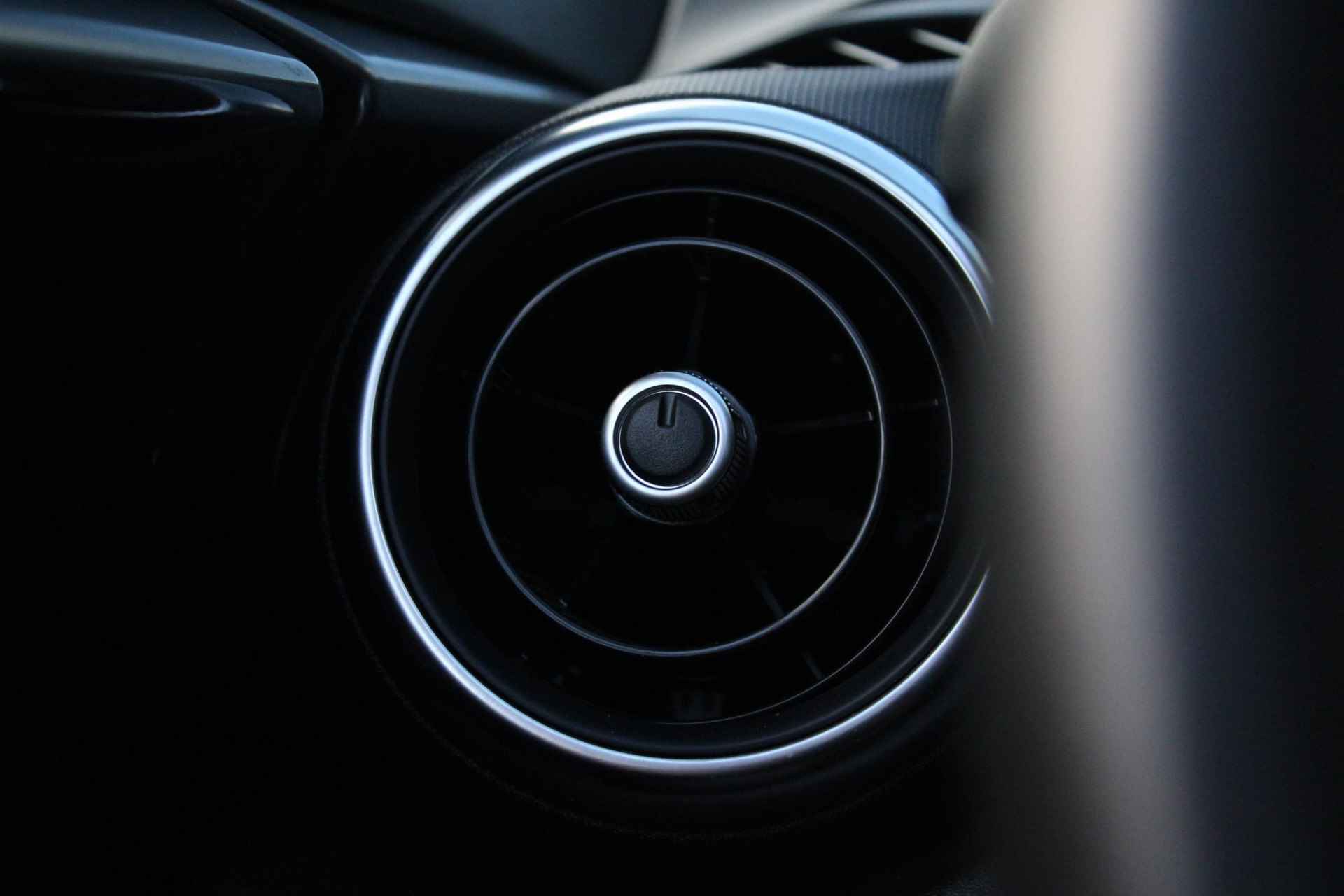 Mazda MX-5 RF 1.5 SkyActiv-G 131 GT-M | Open dak | Climate control | Voorstoelen verwarmd | Navigatiesysteem - 31/45