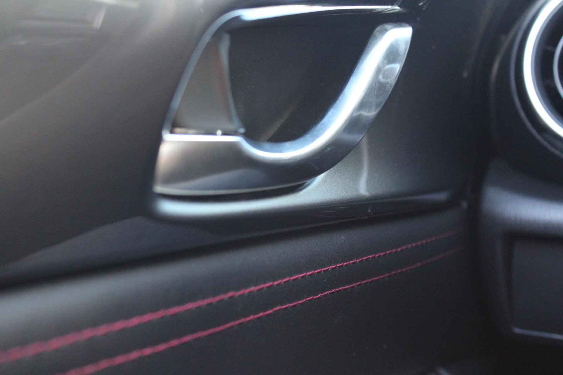 Mazda MX-5 RF 1.5 SkyActiv-G 131 GT-M | Nieuw binnen | 2 bandensets | Open dak | Climate control | Voorstoelen verwarmd | Navigatiesysteem - 33/45