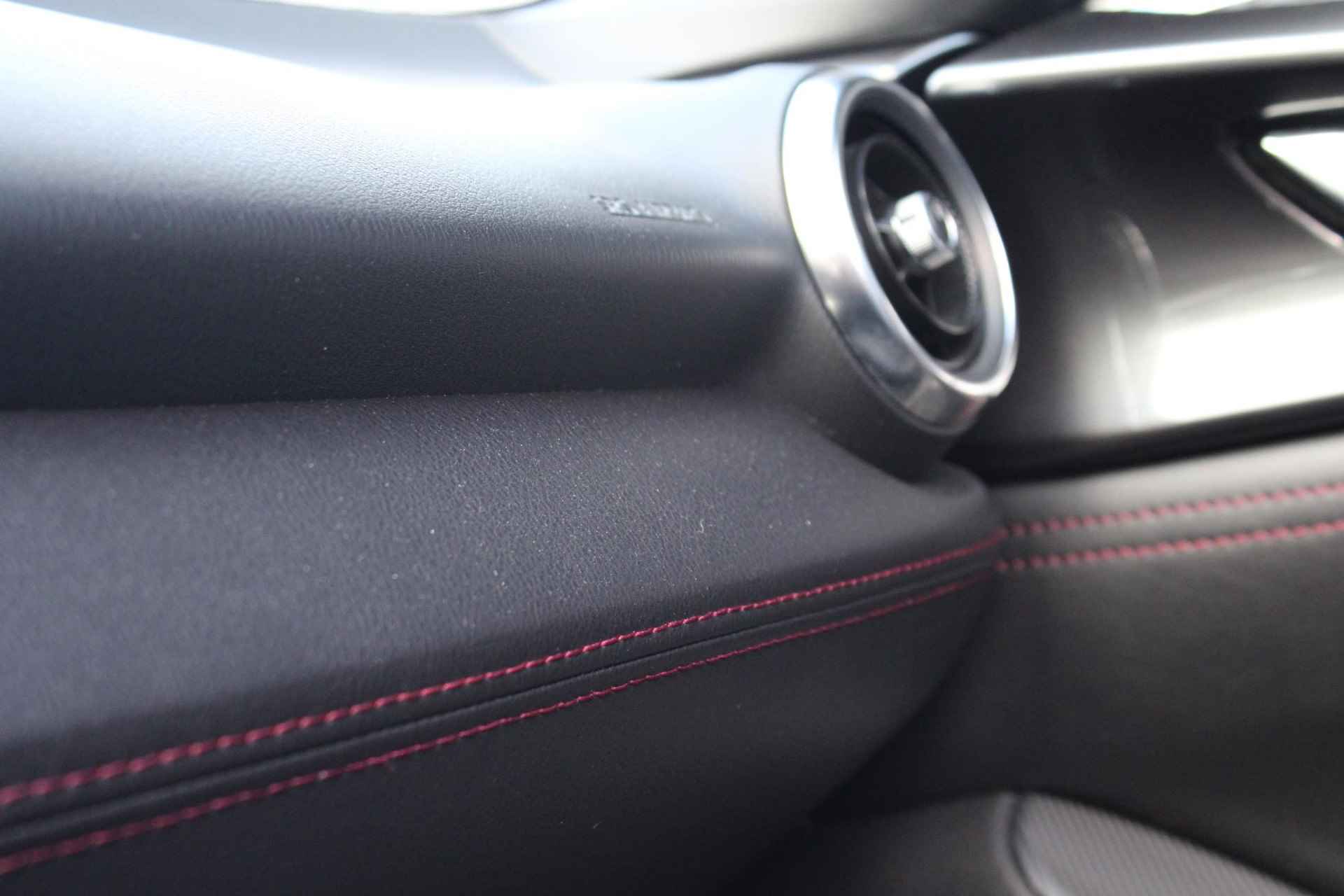Mazda MX-5 RF 1.5 SkyActiv-G 131 GT-M | Nieuw binnen | 2 bandensets | Open dak | Climate control | Voorstoelen verwarmd | Navigatiesysteem - 38/45