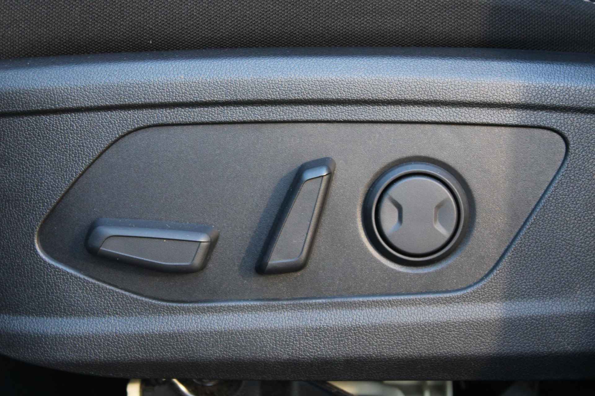 Kia Sorento 1.6 T-GDI Plug-in Hybrid 4WD PHEV. | Panoramadak | Bose audio | 7 zits | Stoelverwarming | 360graden camera - 27/45