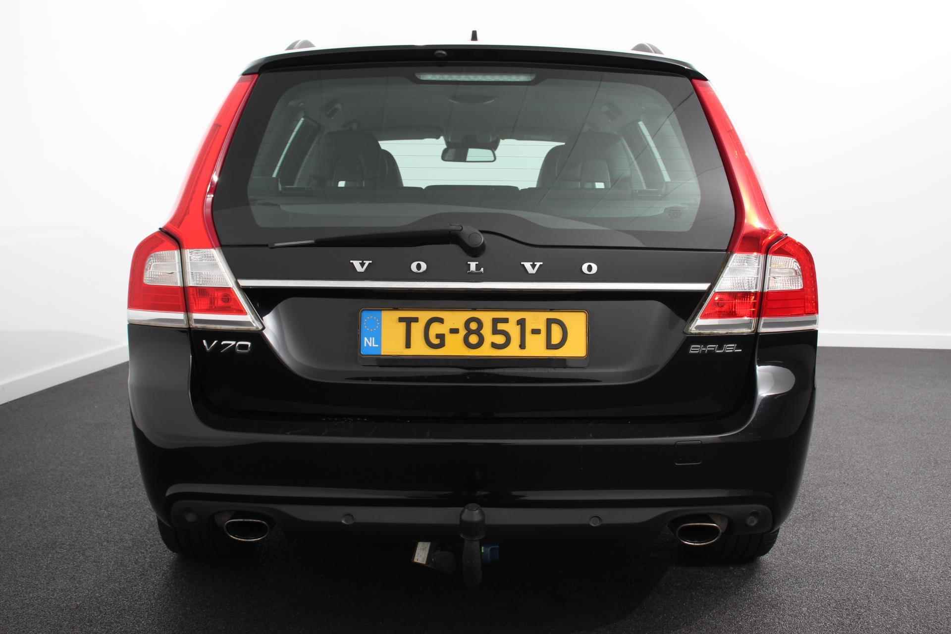 Volvo V70 2.0 T5 Automaat Dynamic Edition CNG Navigatie Trekhaak Lederen Bekleding Elektrische Achterklep - 4/31