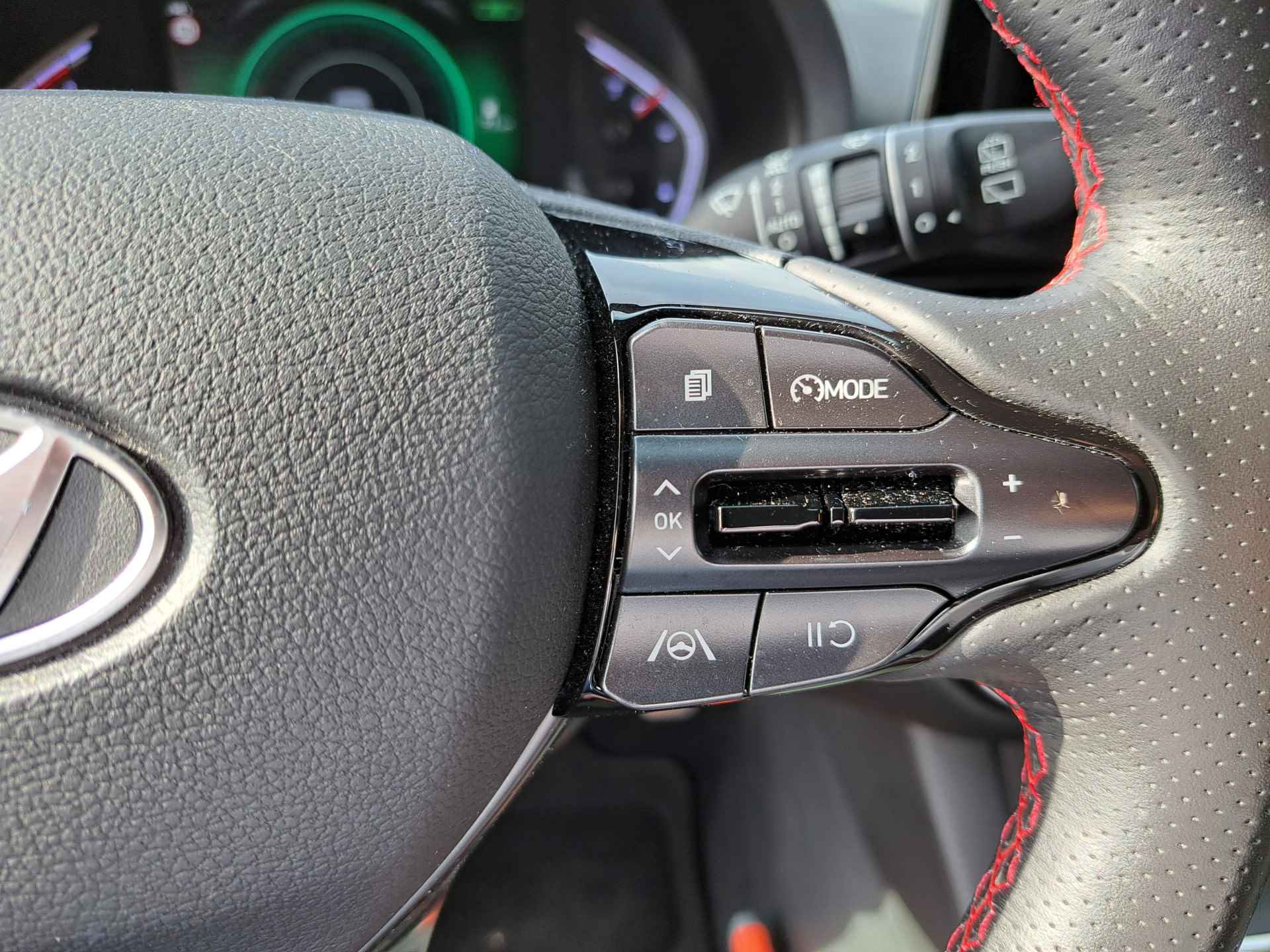 Hyundai i30 Wagon 1.5 T-GDi MHEV N Line | Alcantara interieur | Climate Control | Navigatie/ Apple Carplay - Android auto | Achteruitrijcamera | Lane assist - 21/30