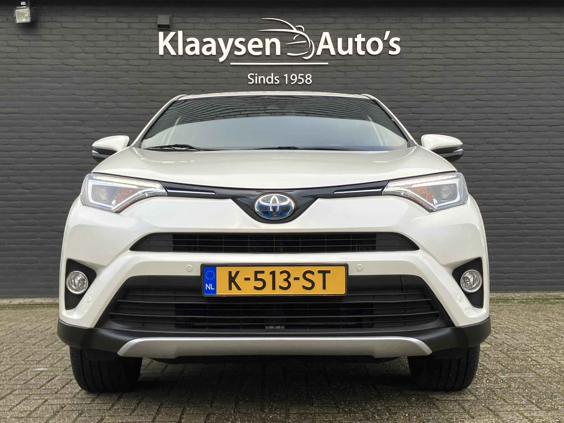 Toyota RAV4 2.5 Hybrid AWD 198 pk Style AUT. | navigatie | trekhaak | adaptieve cruise | elektr. a. klep | leder alcantara interieur - 3/38