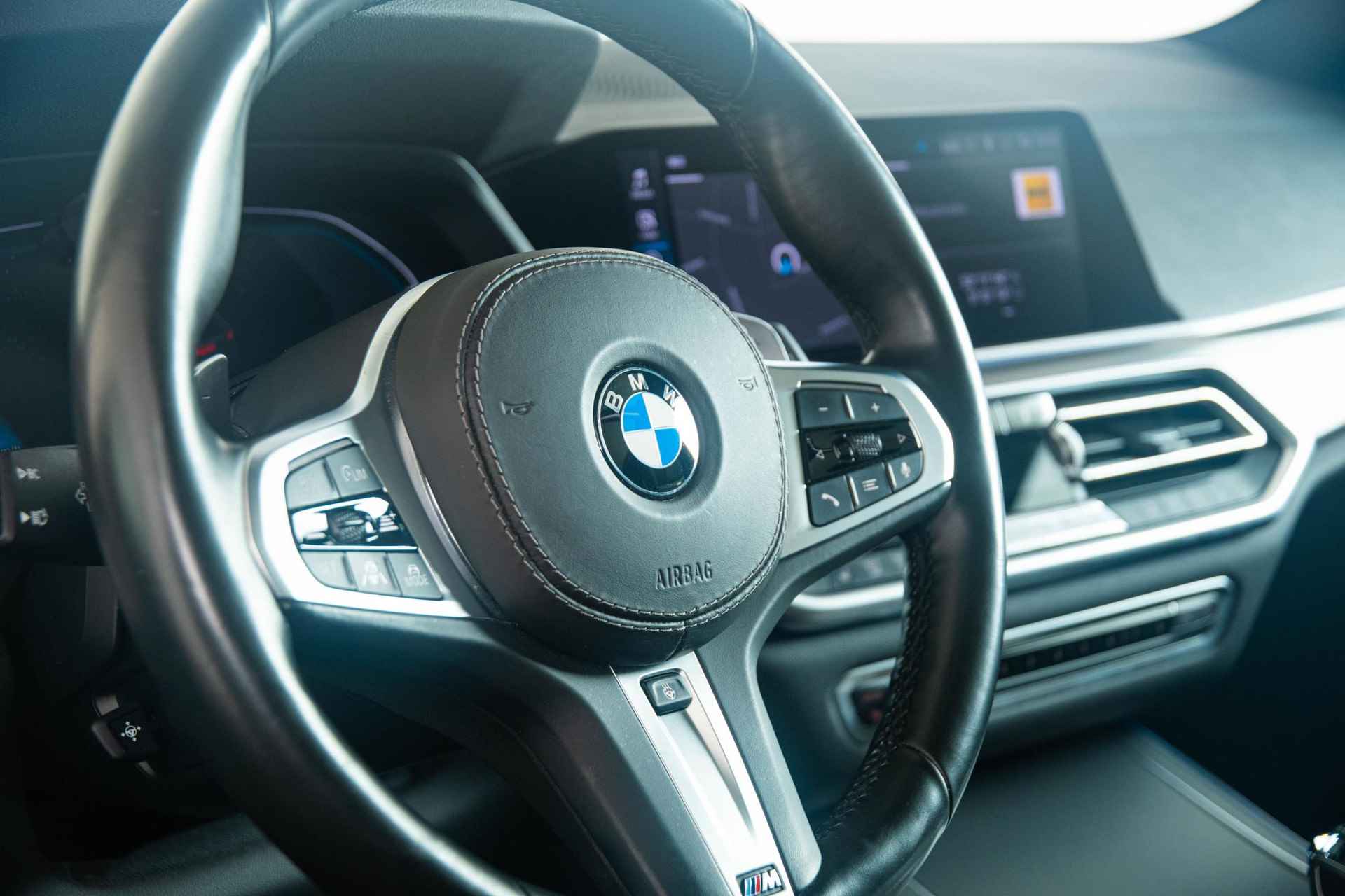 BMW X5 xDrive45e High Executive Panoramadak - Comfort Access - Trekhaak - Laserlight - Parking Assistant Plus - Driving Assistant Pro - Harman Kardon - Luchtvering - Warmte Comfort Pack - 14/45