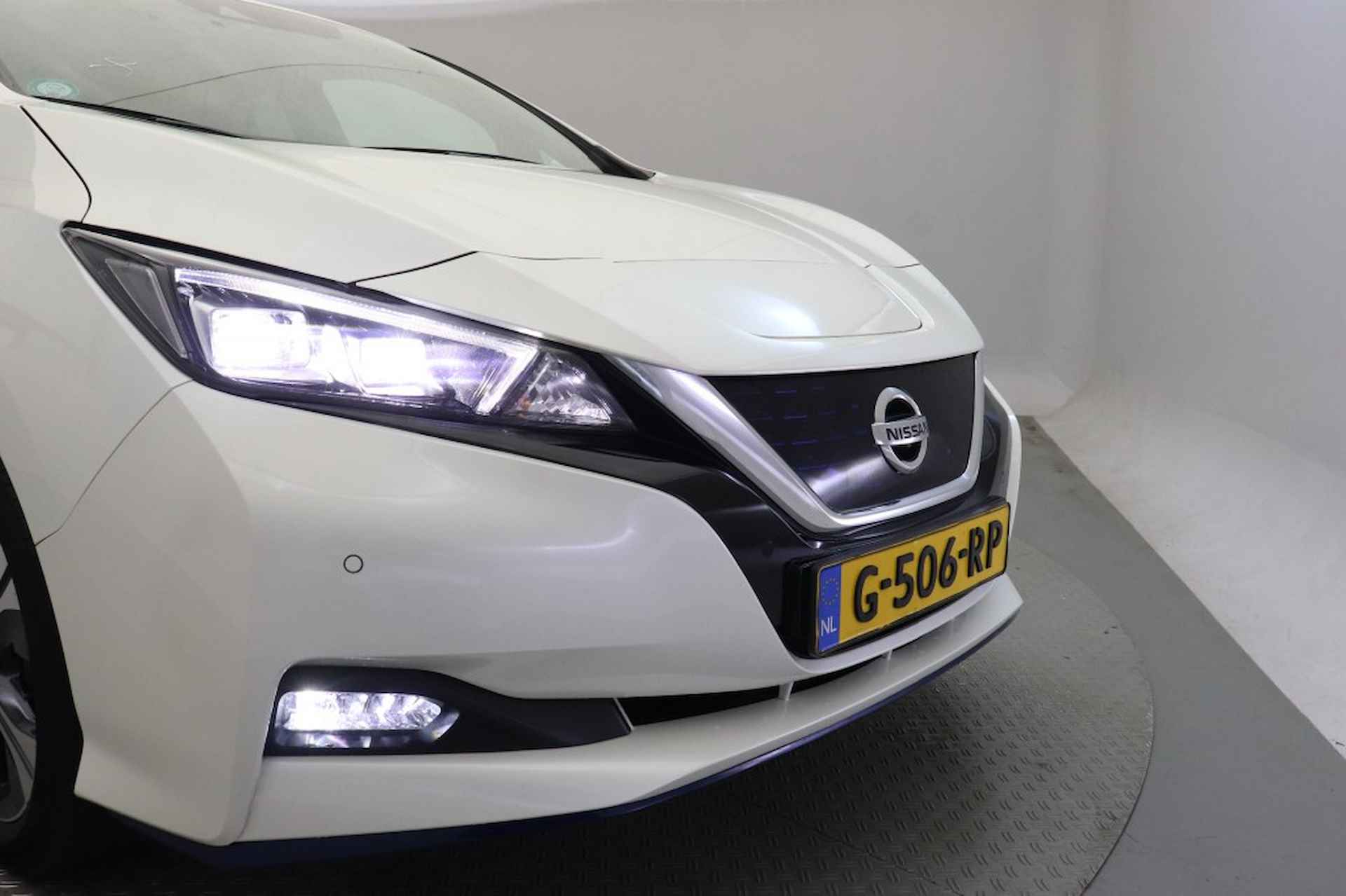 NISSAN Leaf 3.Zero Limited Edition 62 kWh - 29/33