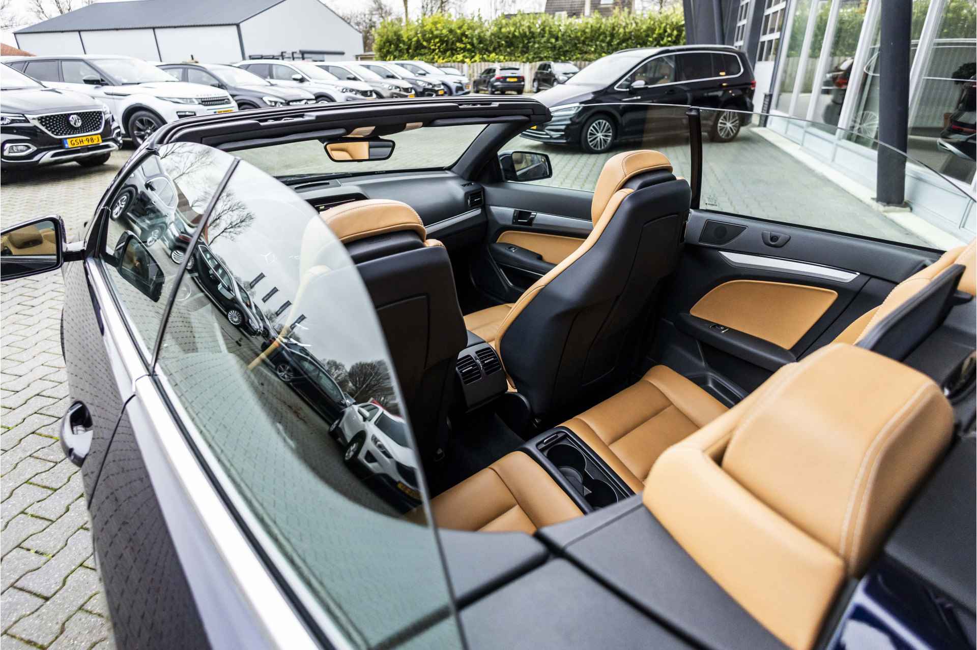 Mercedes-Benz E-Klasse Cabrio 200 CGI Avantgarde | Unieke staat | Bi-Xenon | Volleder | Nekverwarming - 27/38