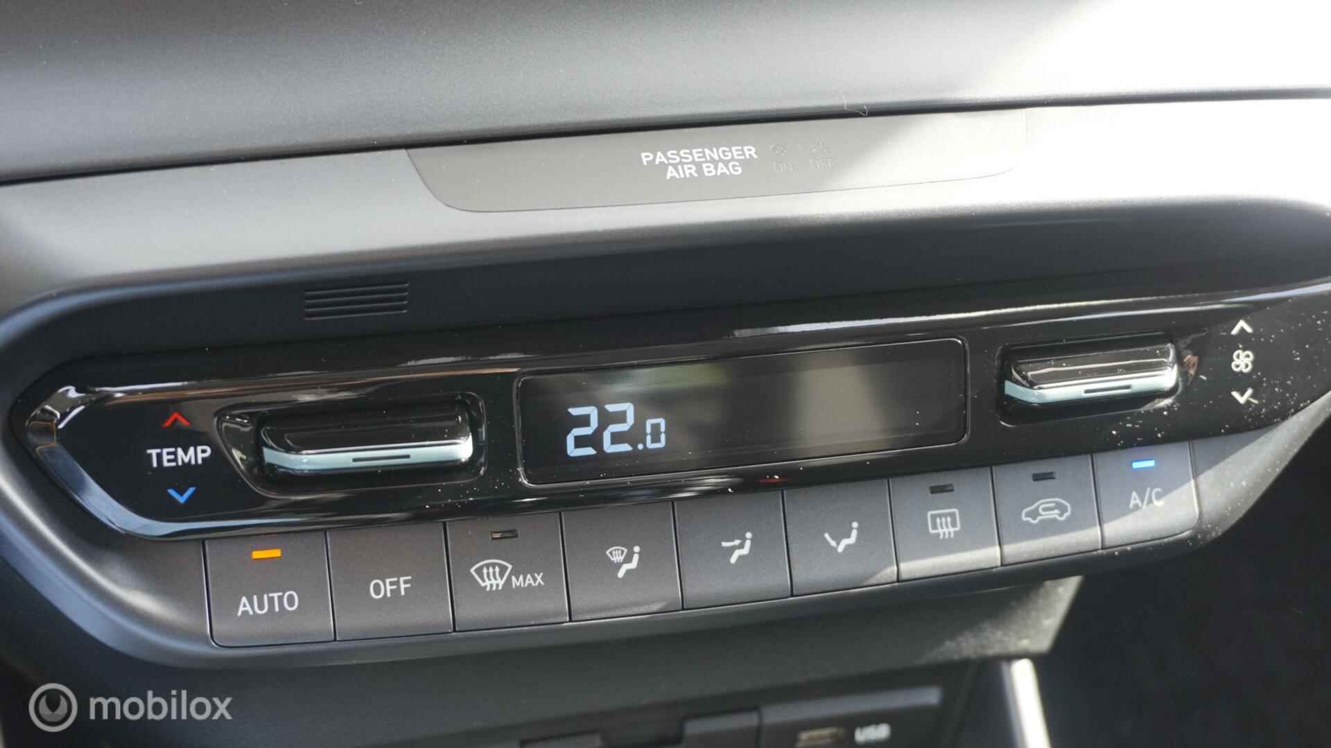 Hyundai Bayon 1.0 T-GDI Premium Navi | 17 inch velgen | Climate Control | Camera - 16/35