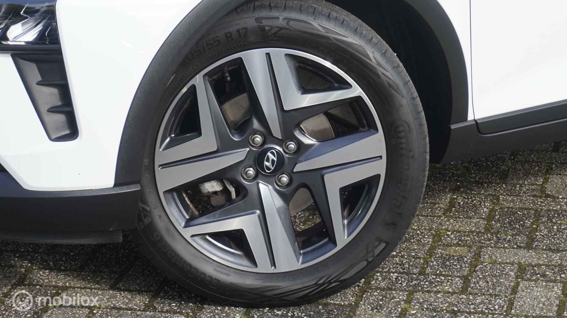 Hyundai Bayon 1.0 T-GDI Premium Navi | 17 inch velgen | Climate Control | Camera - 28/35