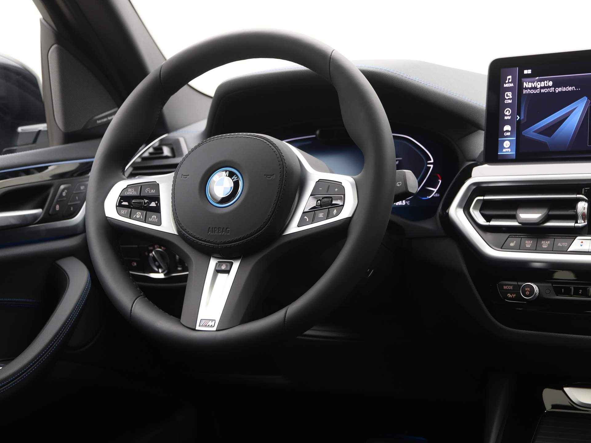 BMW iX3 High Executive Edition M Sport 80 kWh - 3/29