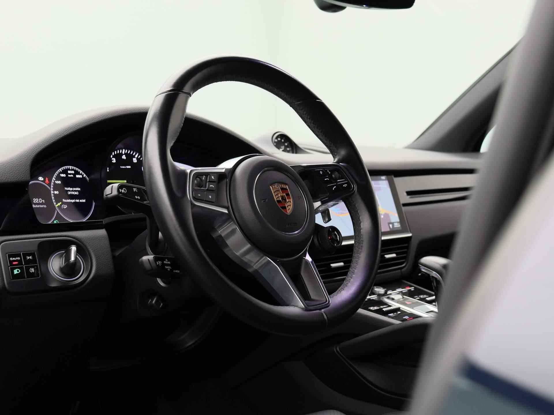 Porsche Cayenne 3.0 E-Hybrid | LUCHTVERING | BOSE AUDIO | LEDER | ELEKTRISCHE VOORSTOELEN MET GEHEUGEN | ACHTERUITRIJCAMERA | 21-INCH | ELEKTRISCHE ACHTERKLEP | LED KOPLAMPEN | DODENHOEK ASSISTENT | - 51/64