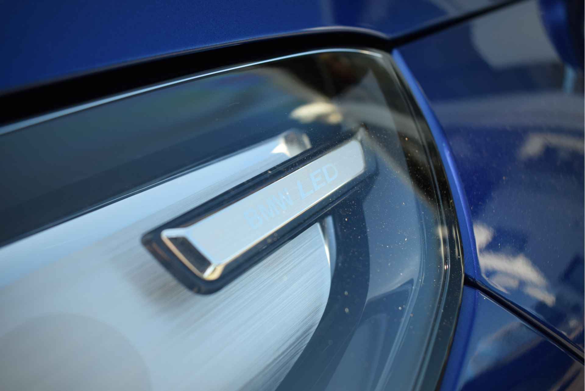 BMW X1 sDrive18i Executive M Sport Automaat / Sportstoelen / Stoelverwarming / Adaptieve LED / Parking Assistant / Comfort Access / Adaptief M Onderstel / Widescreen Display - 13/27