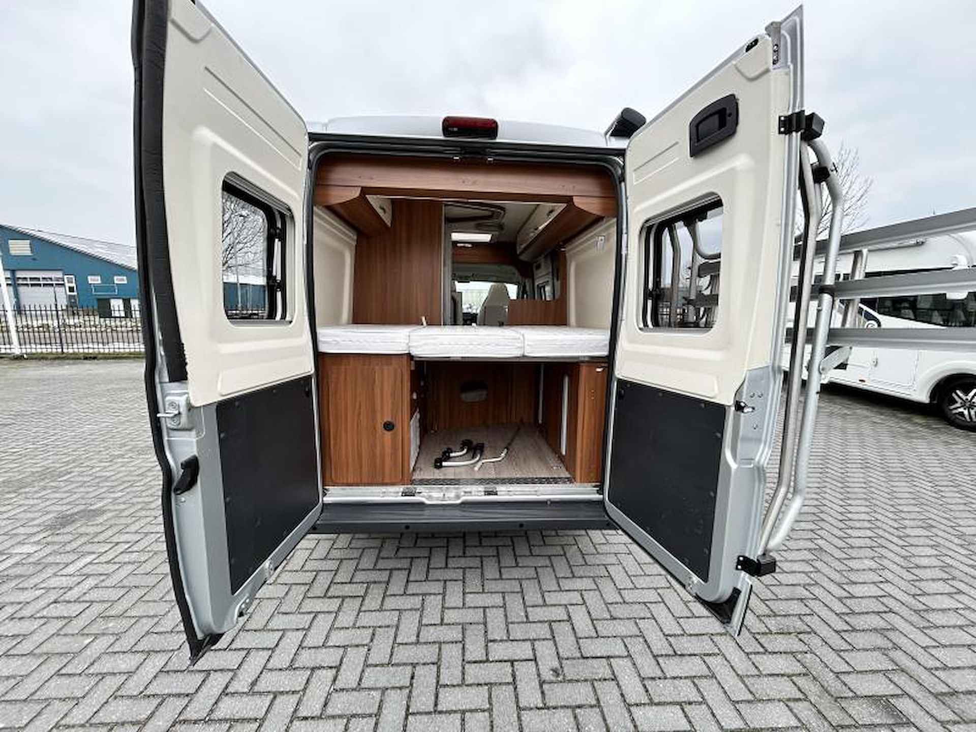 Hobby Vantana 55 Dwarsbed/Automaat/5.40m! - 7/22