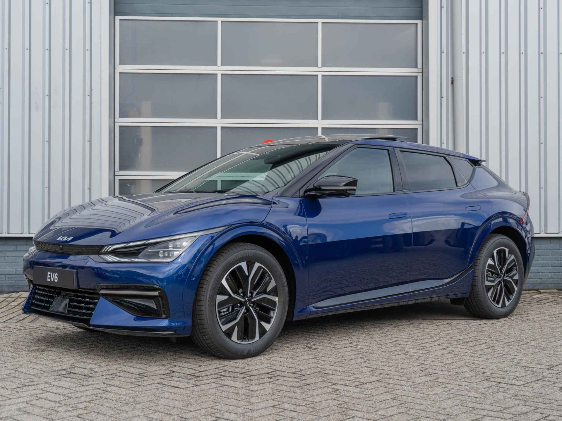 Kia EV6 GT-Line 77.4 kWh Uit Voorraad leverbaar | Navi | Adapt. Cruise | Schuif-/kanteldak | Stoel-/stuurverwarming | 360 camera - 38/39