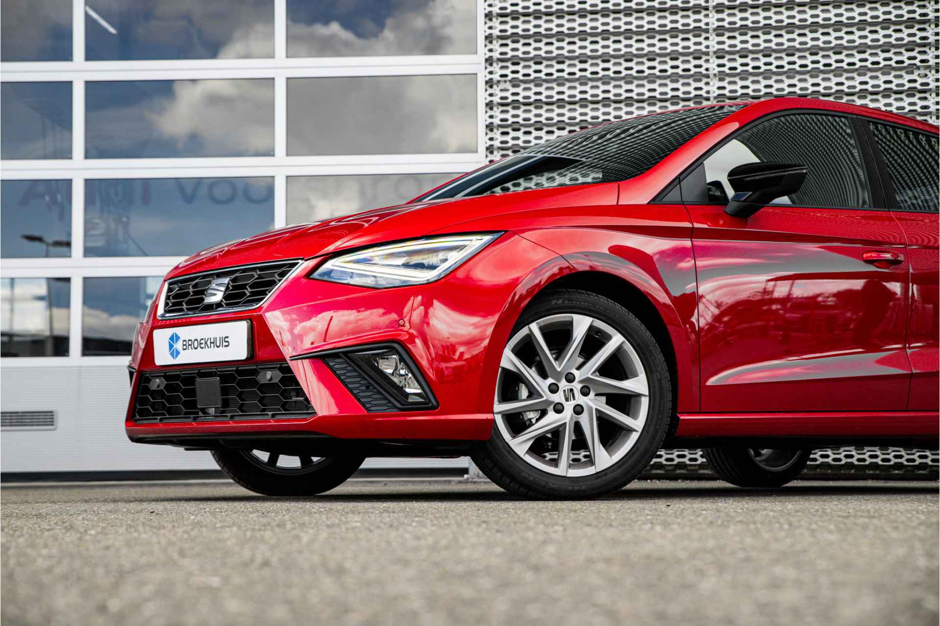 SEAT Ibiza 1.0 EcoTSI FR Business Connect | Adapt. Cruise | Camera | Alcantara Stoelen - 20/35