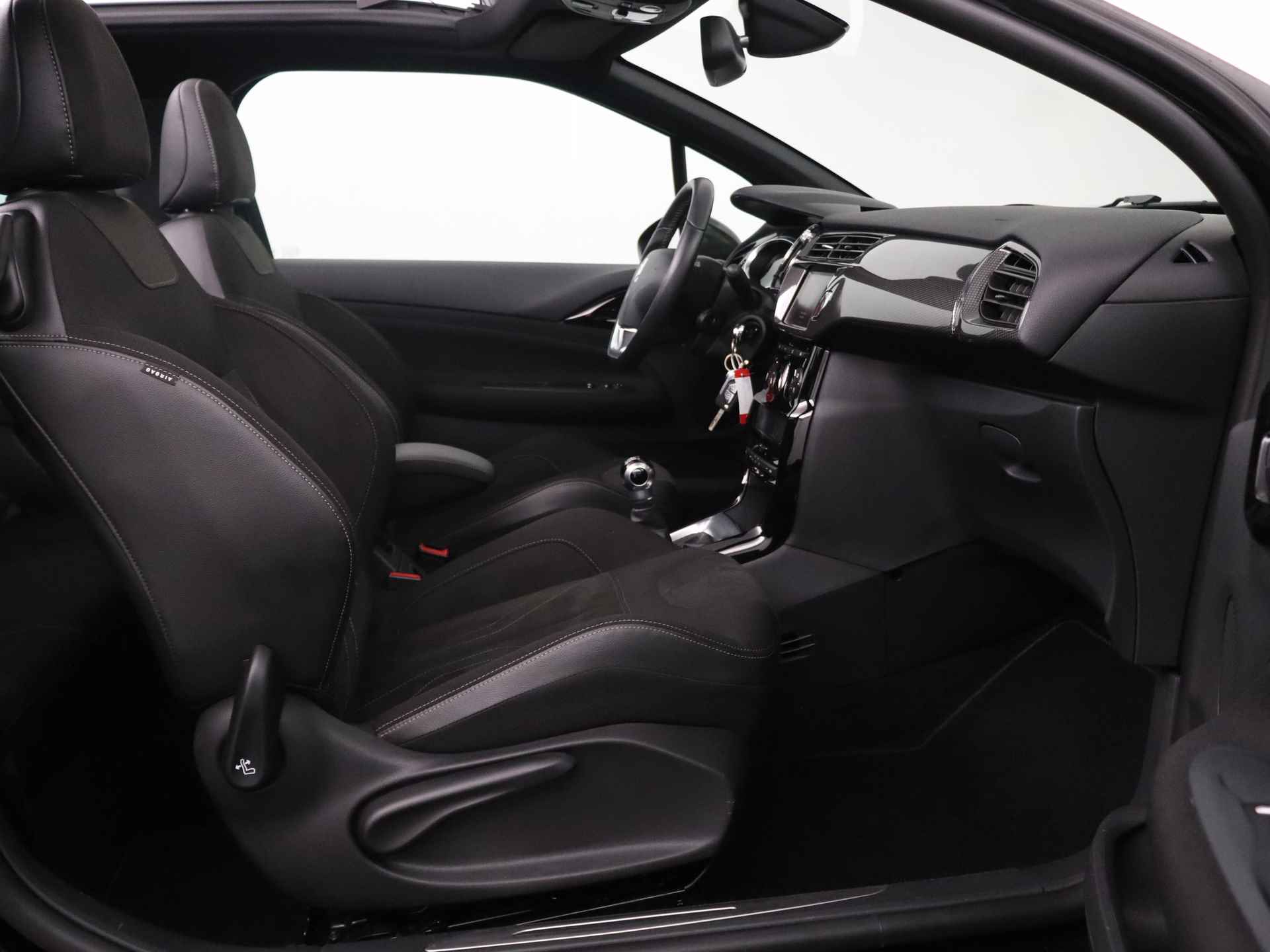 DS DS 3 Cabrio PureTech 110pk So Chic Rijklaar | Navigatie | Achteruitrijcamera | - 6/25