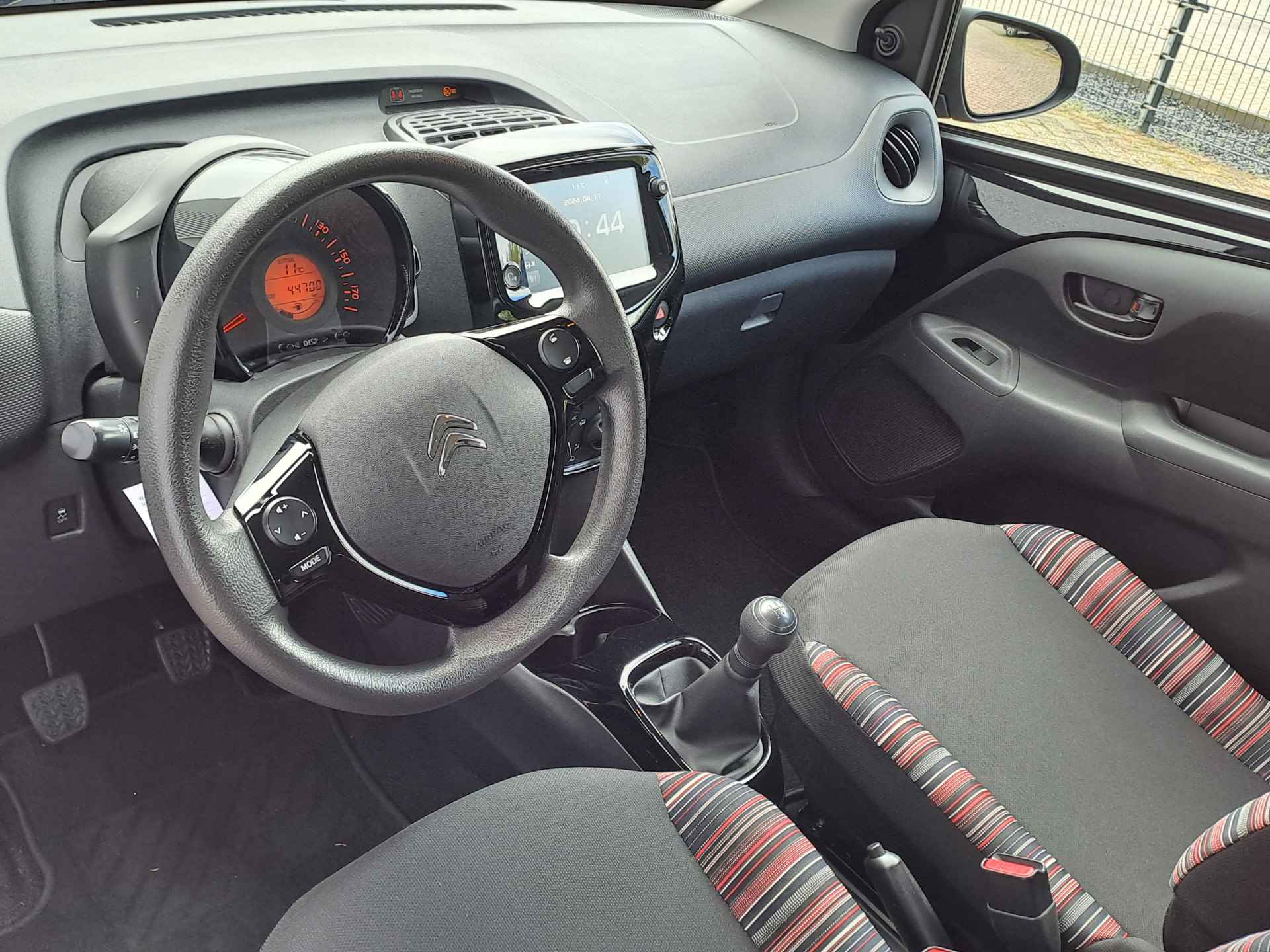 Citroën C1 1.0 VTi Feel | apple carplay/android auto | Camera | Airco - 9/25
