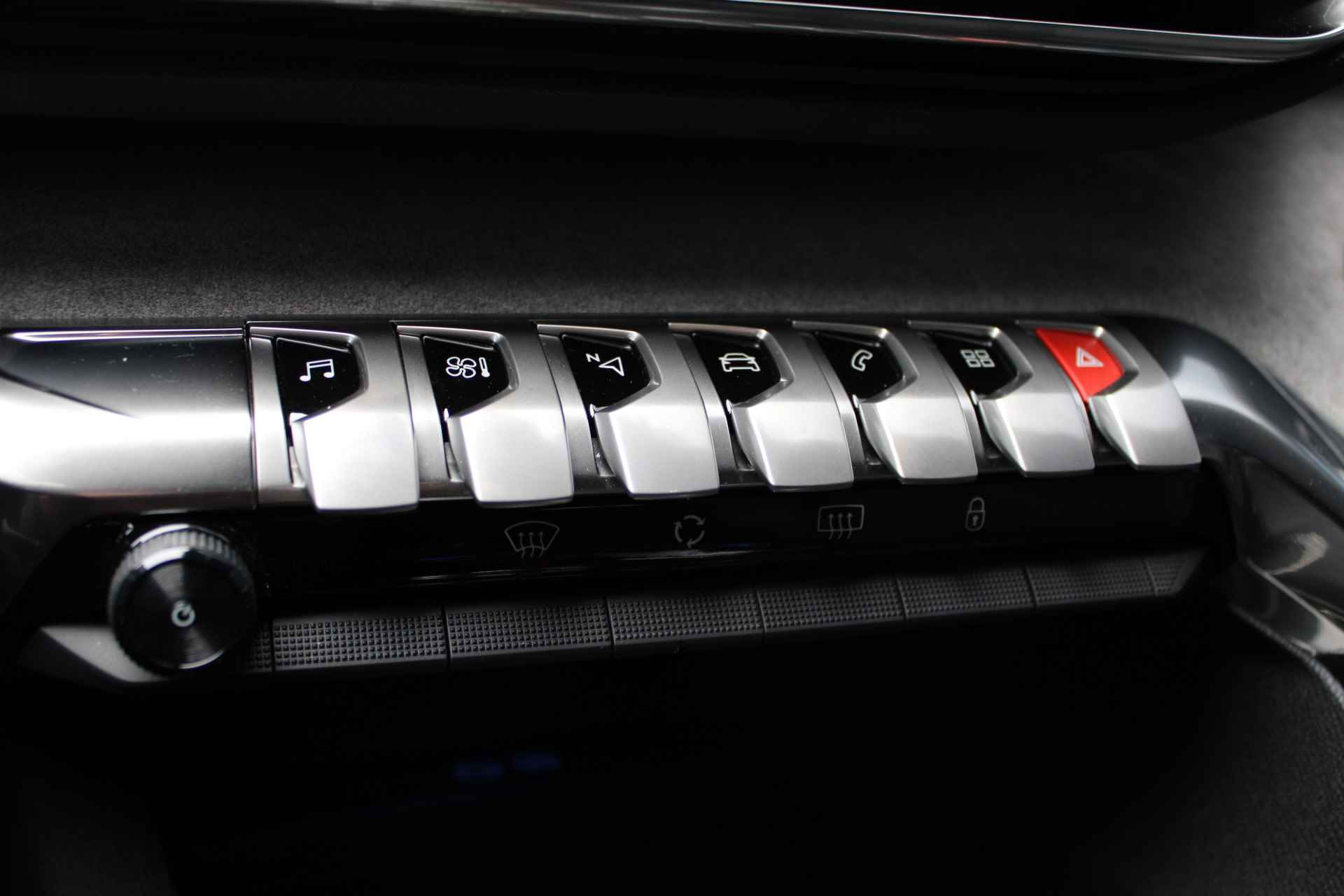 Peugeot 5008 1.6 180pk 7-zits GT-Line Automaat | Leder | Climate | Camera | Keyless | Navigatie | Full - Led | 18" Lichtmetaal | Parkeer Assi - 35/37