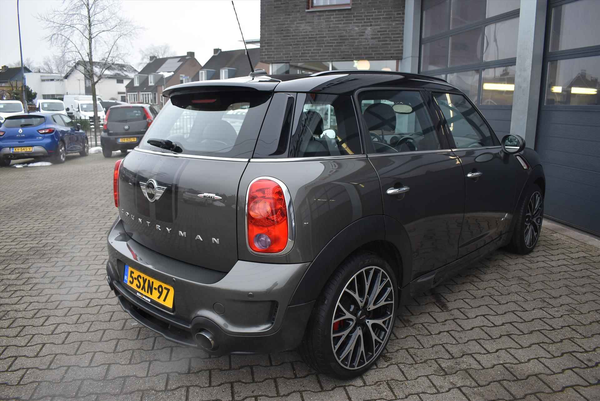 MINI Countryman 1.6 218pk ALL4 Automaat John Cooper Works - 18/39