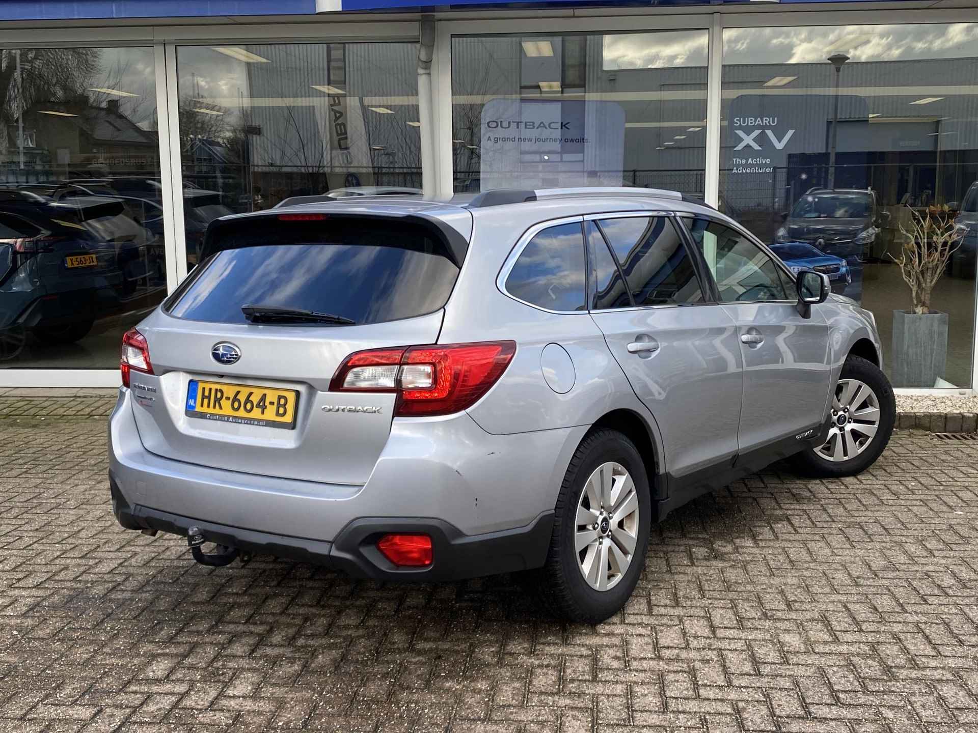 Subaru Outback 2.5i Comfort | Navigatie | Stoelverwarming | Adaptieve Cruise Control | Schuif/Kanteldak | Achteruitrijcamera | - 4/5