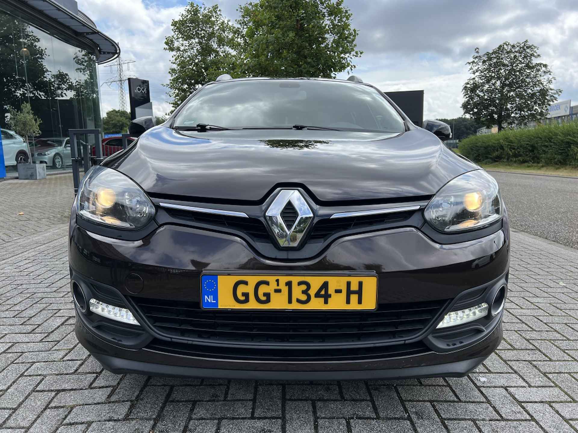 Renault Mégane Estate 1.2 TCe Limited | Navi | Cruise | Trekhaak - 4/21