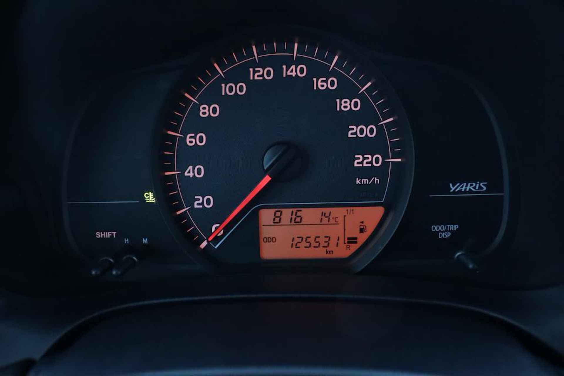 Toyota Yaris 1.0 VVT-i Comfort | Airco | 5-Deurs | Stuurwielbediening | - 6/37