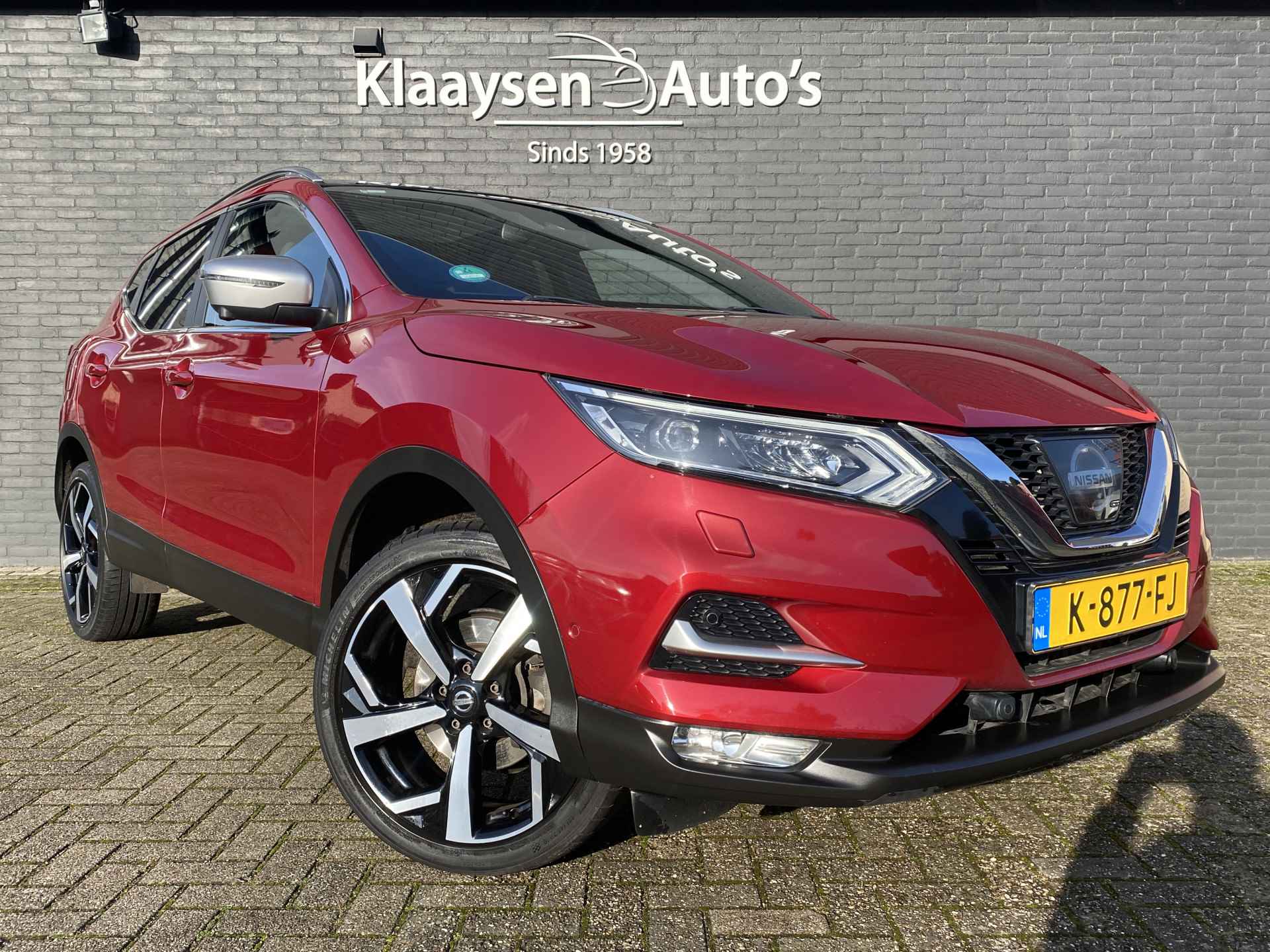 Nissan QASHQAI 1.6 164 pk Tekna + | dealer onderhouden | leder int. | panoramadak | trekhaak | 360 gr. camera | keyless go - 4/44